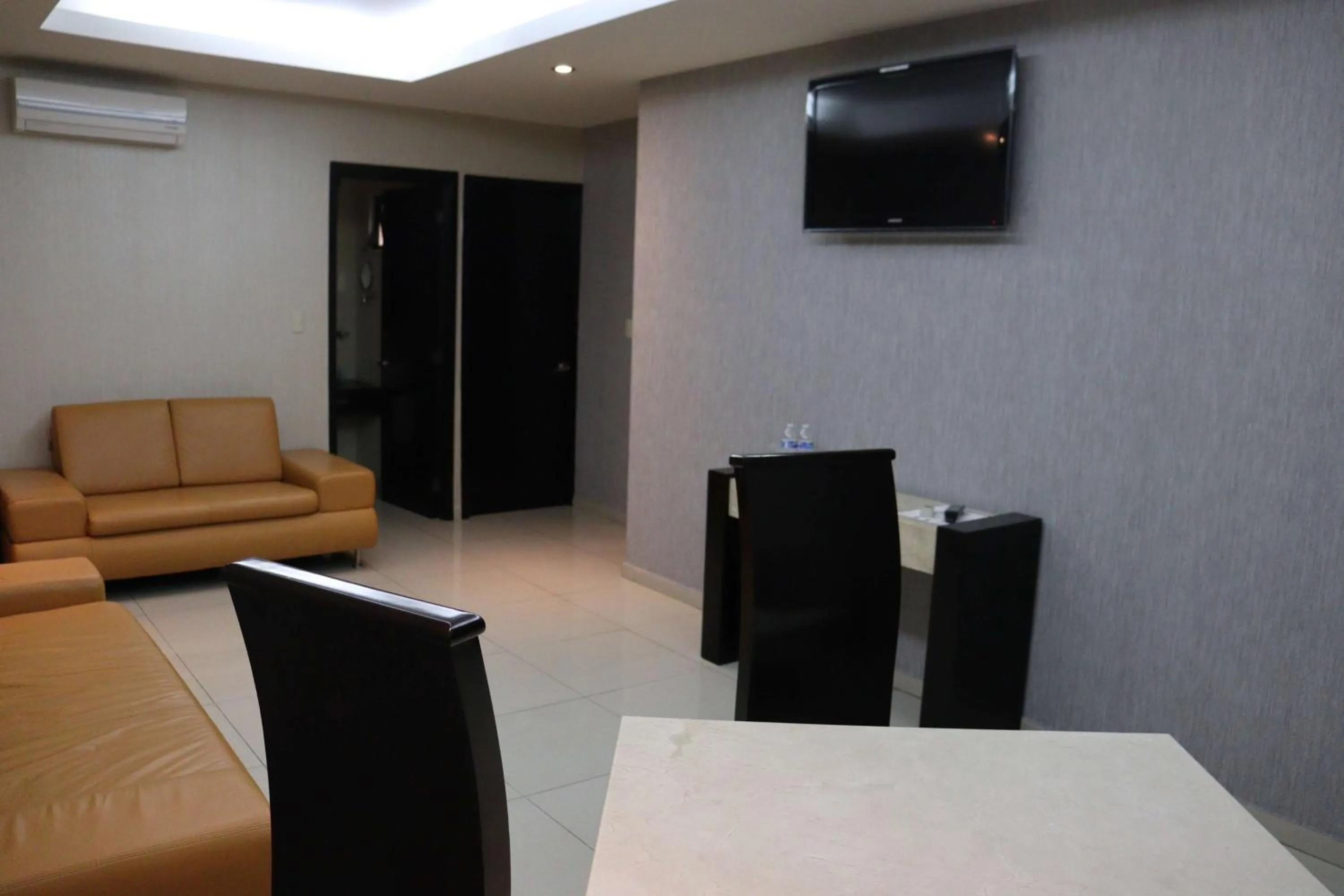 Photo of the whole room in Wyndham Garden Aguascalientes Hotel & Casino