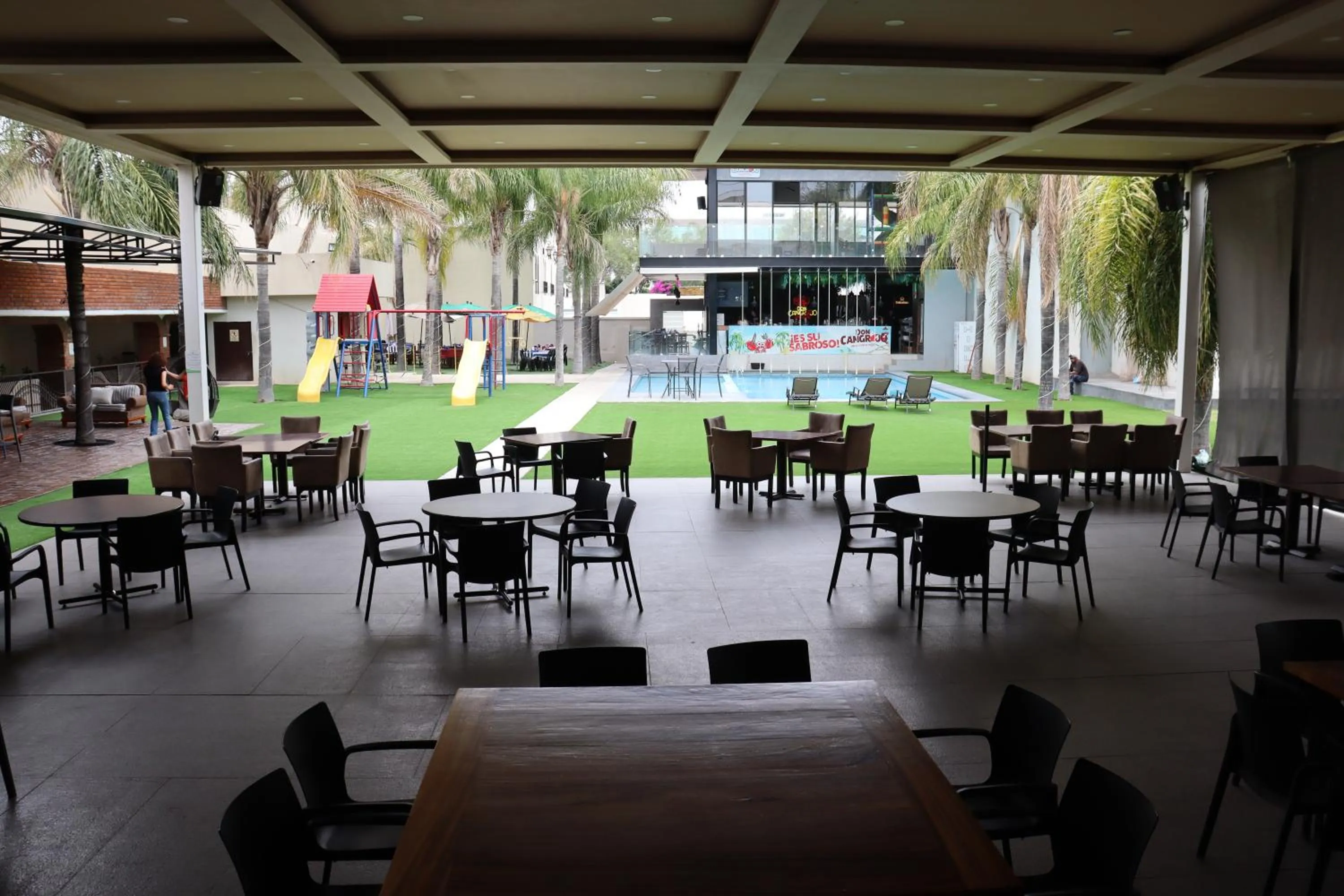 Restaurant/places to eat in Wyndham Garden Aguascalientes Hotel & Casino