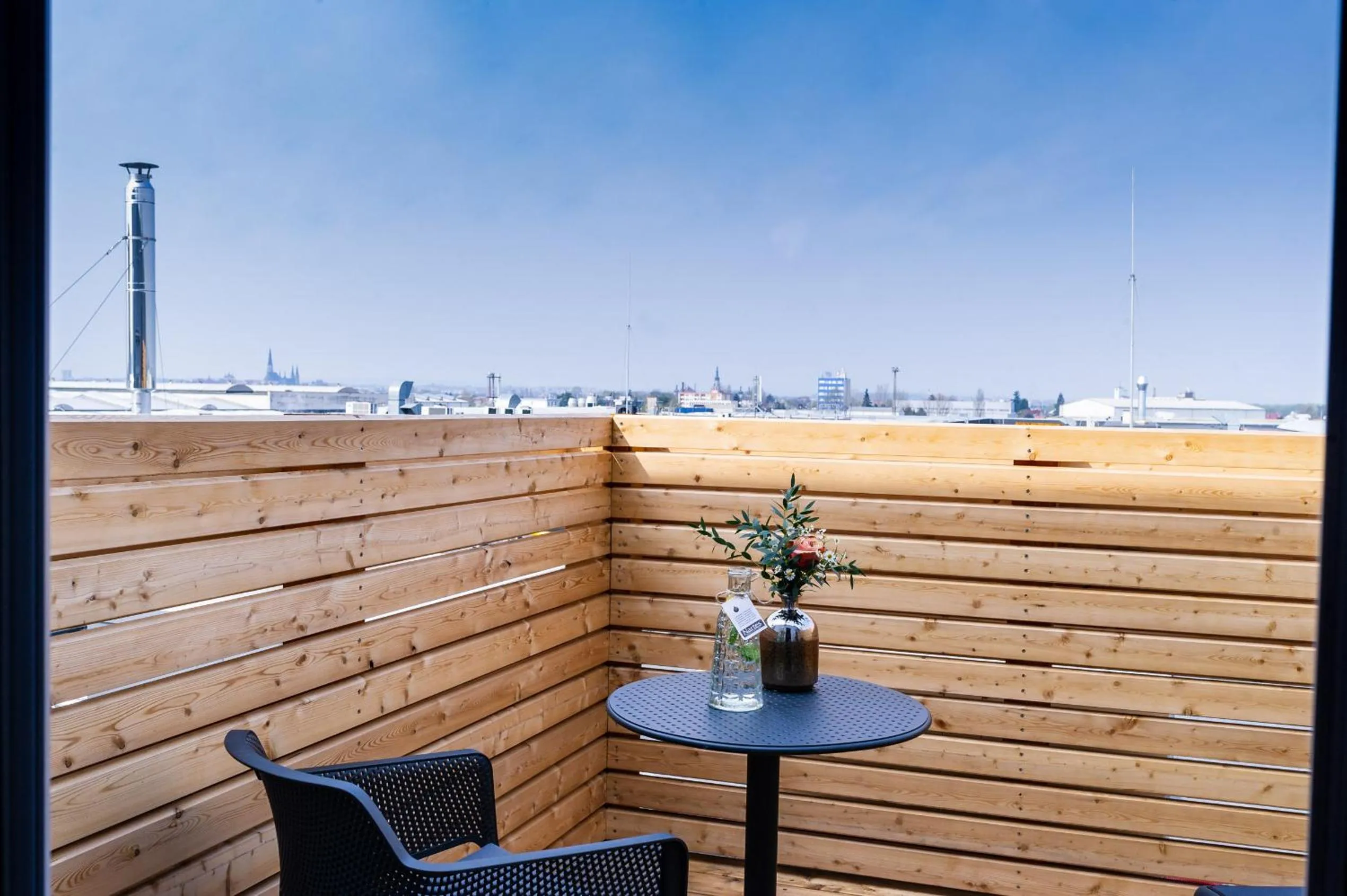 Balcony/Terrace in NUTREND World