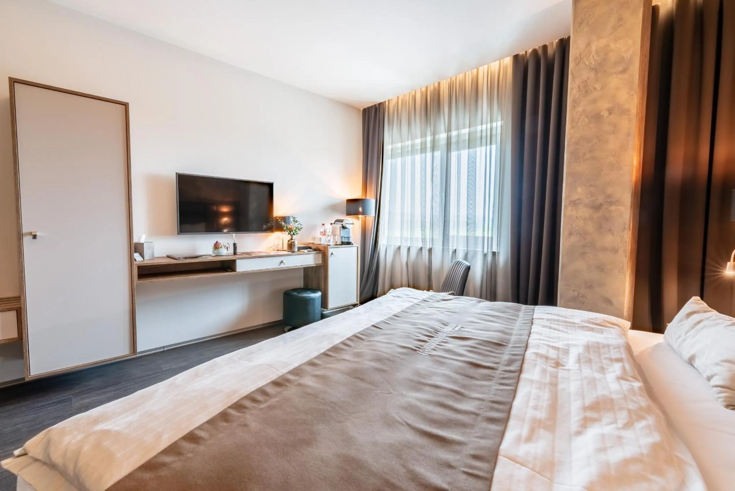 Bed in NUTREND World