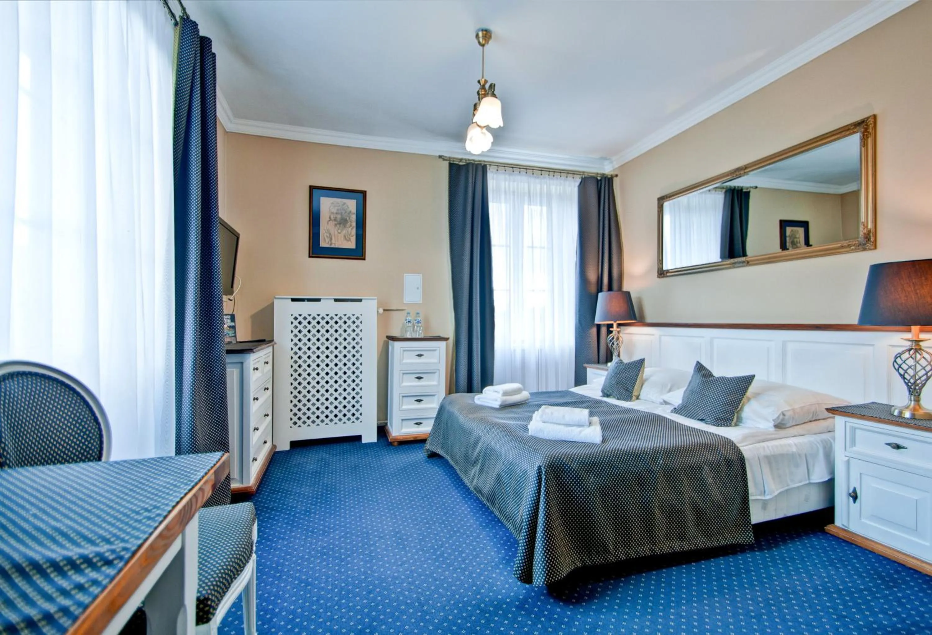 Bedroom, Bed in Willa Roztoka