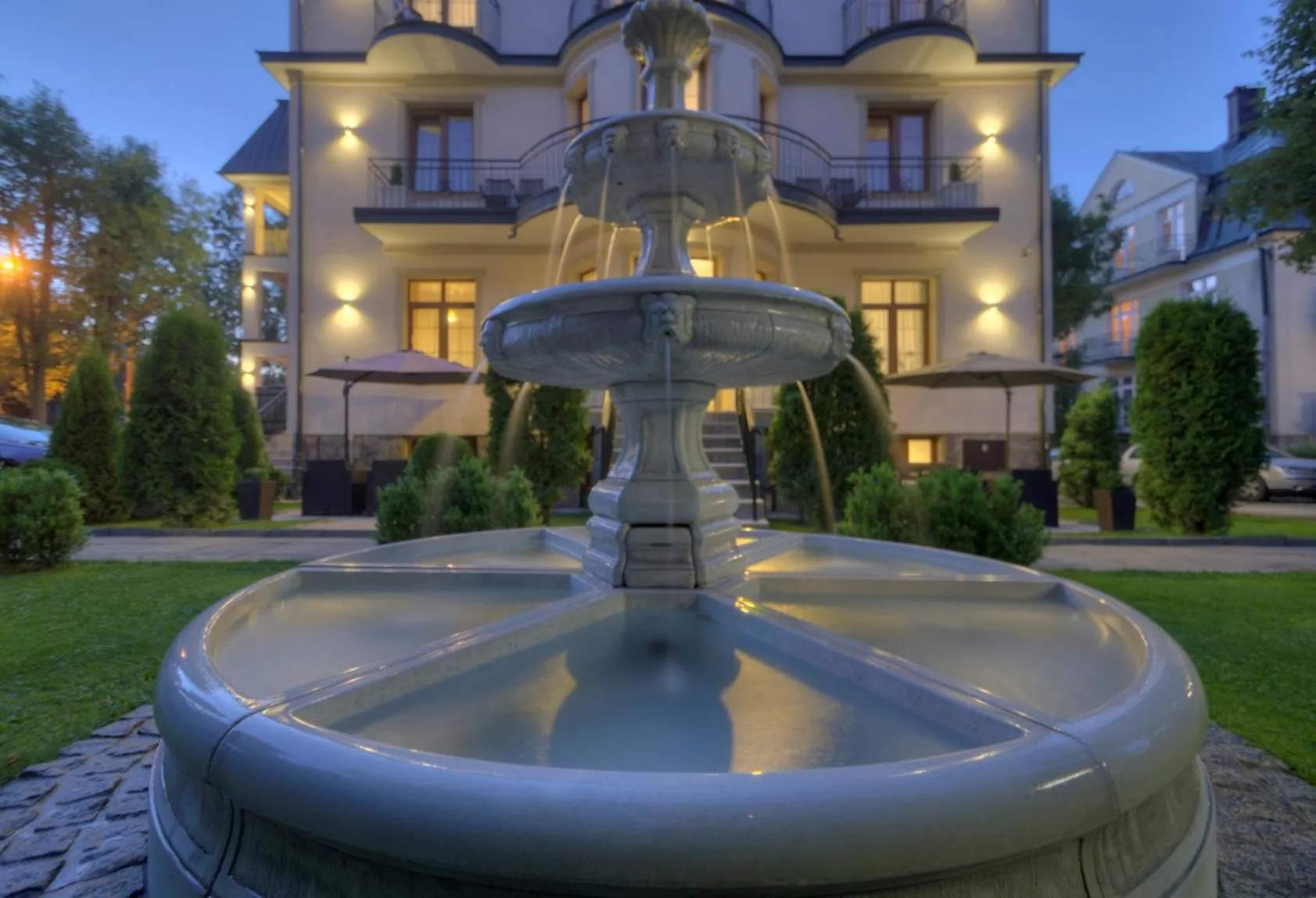 Facade/entrance in Willa Roztoka