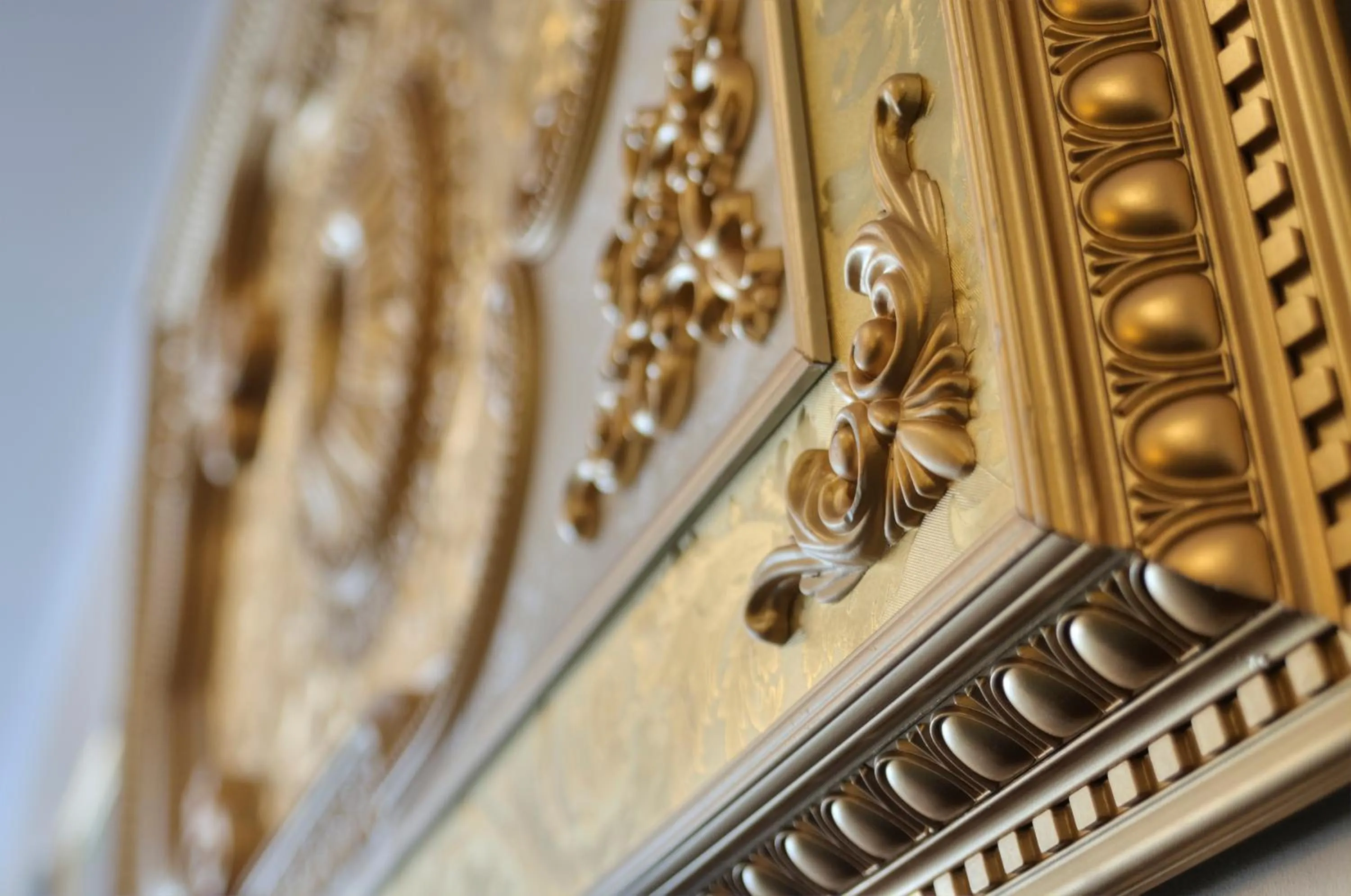 Decorative detail in Willa Roztoka