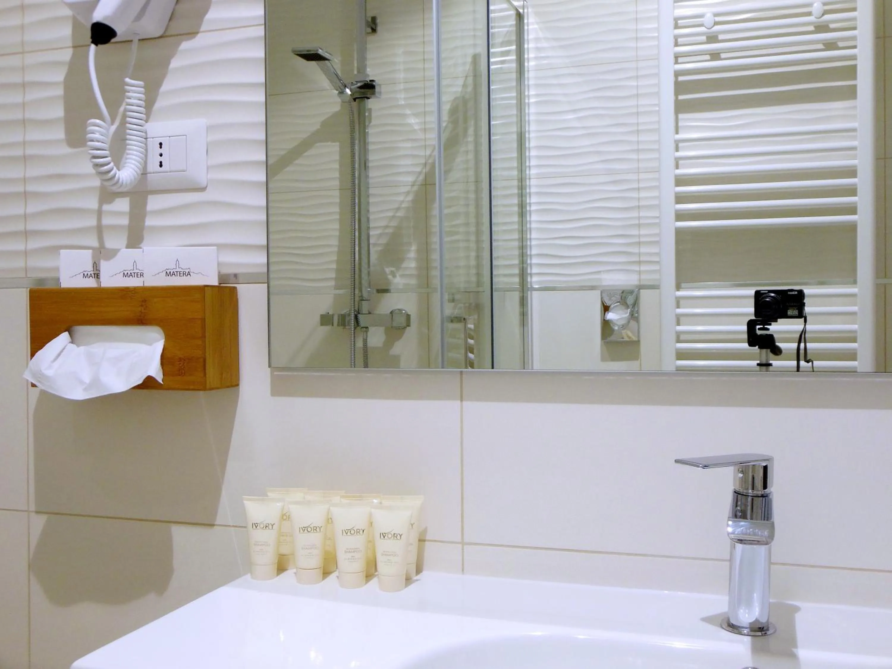 Bathroom in L'OSPITE - LIFESTYLE RESIDENCE, Design Rooms