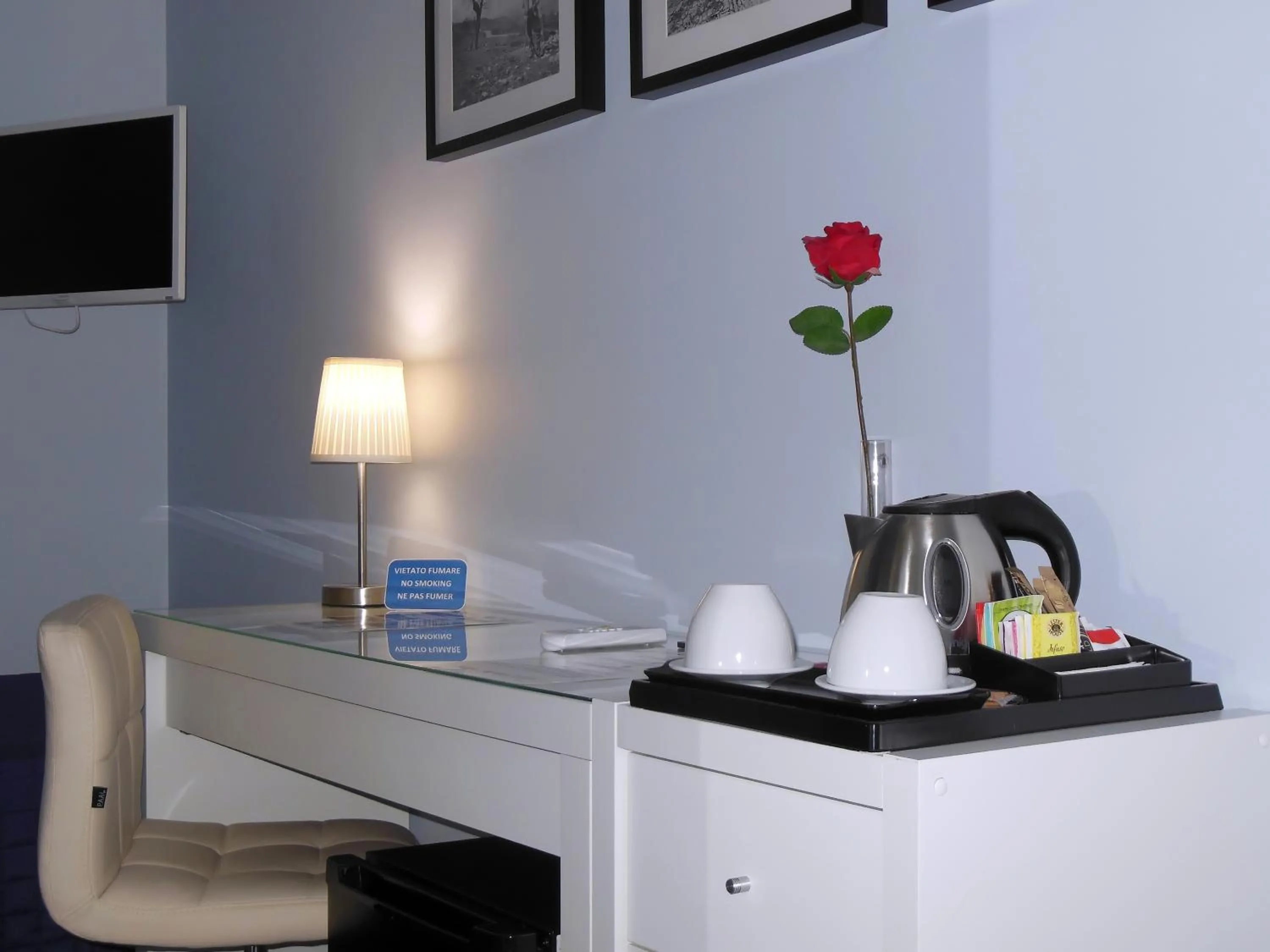 hair dresser in L'OSPITE - LIFESTYLE RESIDENCE, Design Rooms