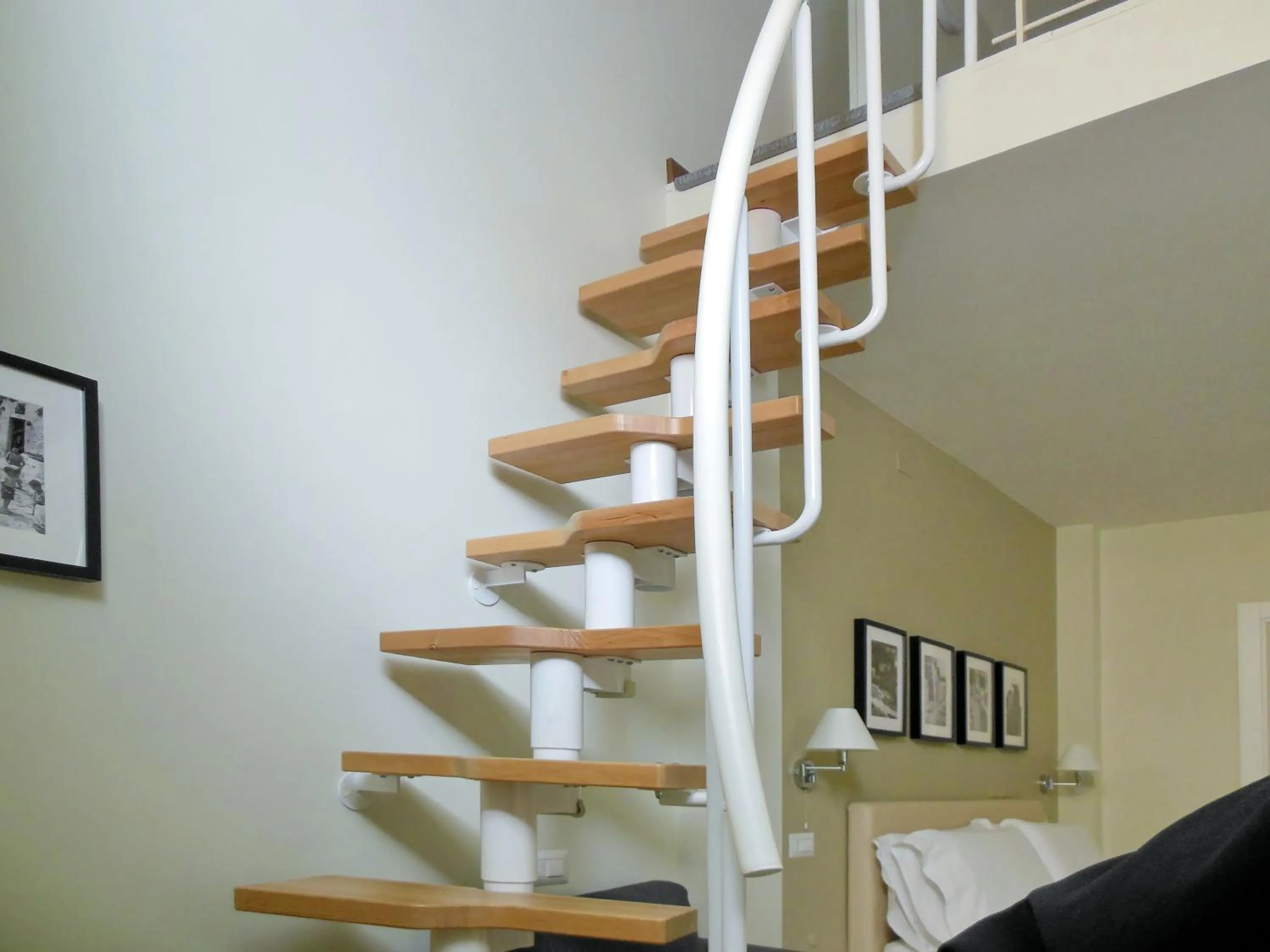 hair dresser in L'OSPITE - LIFESTYLE RESIDENCE, Design Rooms