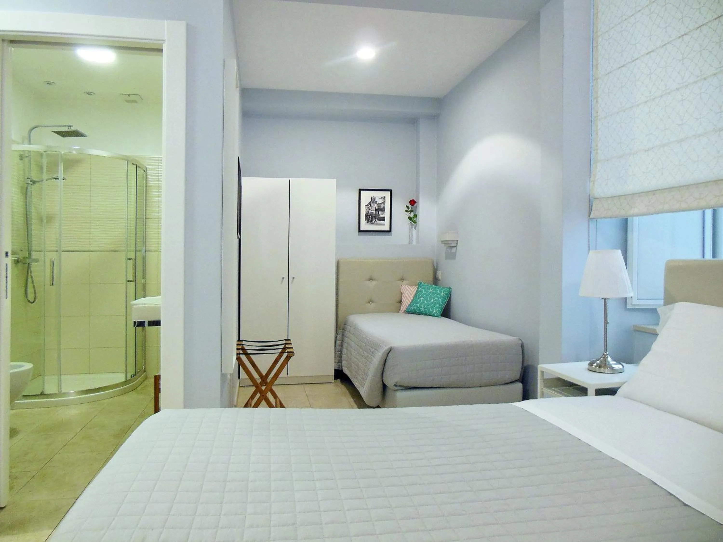 Bedroom, Bed in L'OSPITE - LIFESTYLE RESIDENCE, Design Rooms