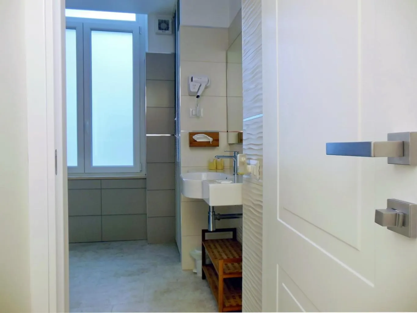 Bathroom in L'OSPITE - LIFESTYLE RESIDENCE, Design Rooms