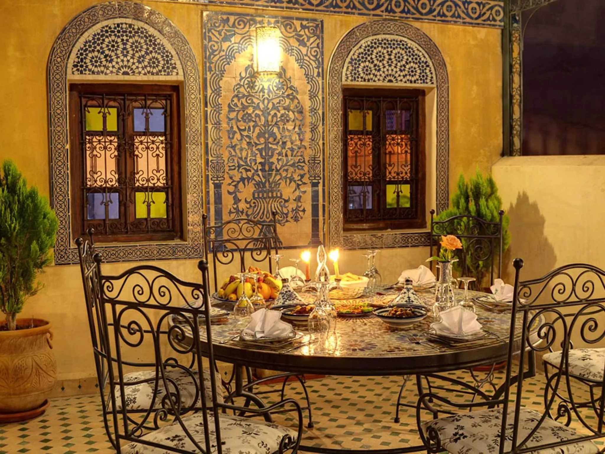 Restaurant/places to eat in Riad Rcif & Spa Originale