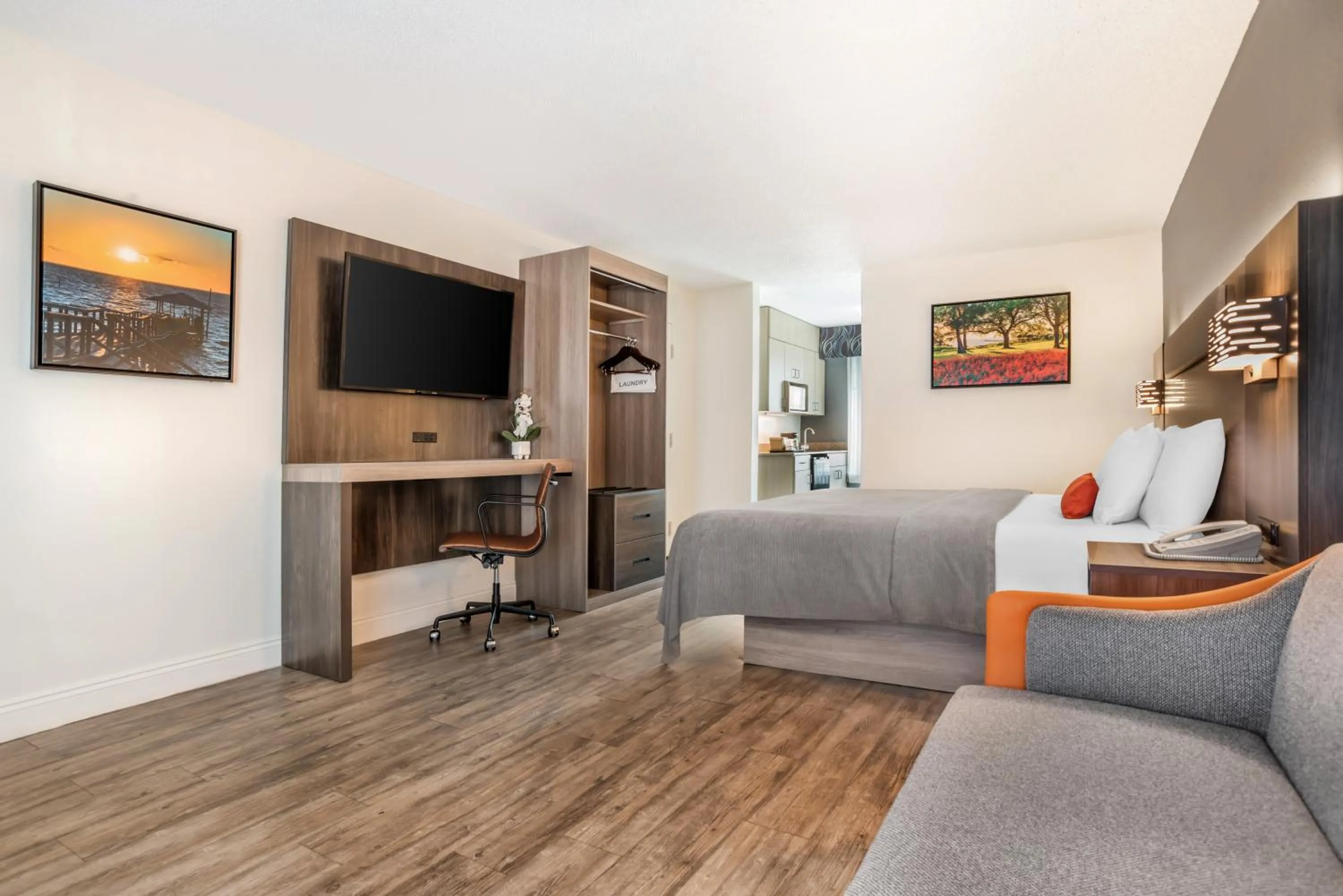 Key West Inn - Fairhope