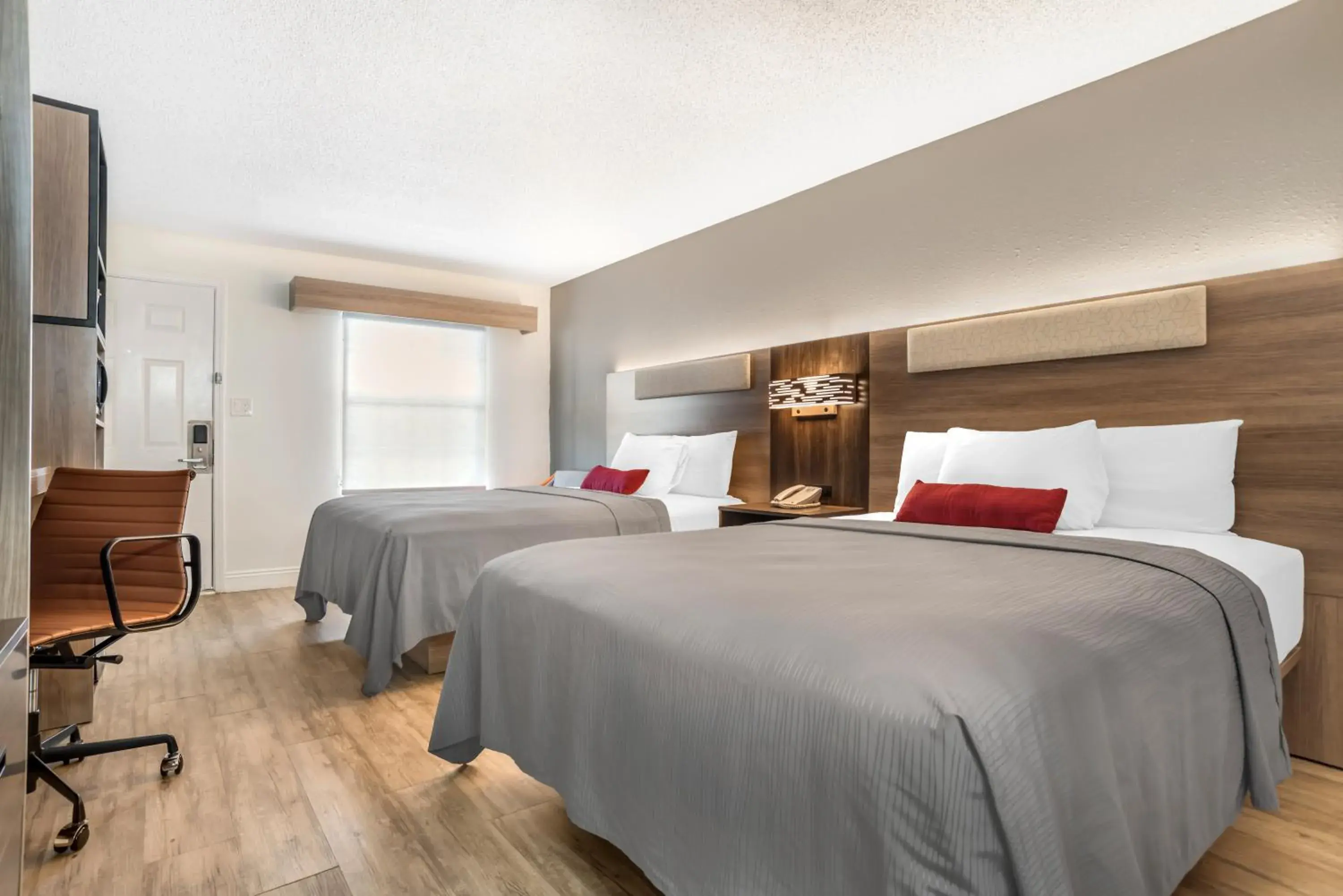 Bed in Key West Inn - Fairhope Bed in Key West Inn - Fairhope