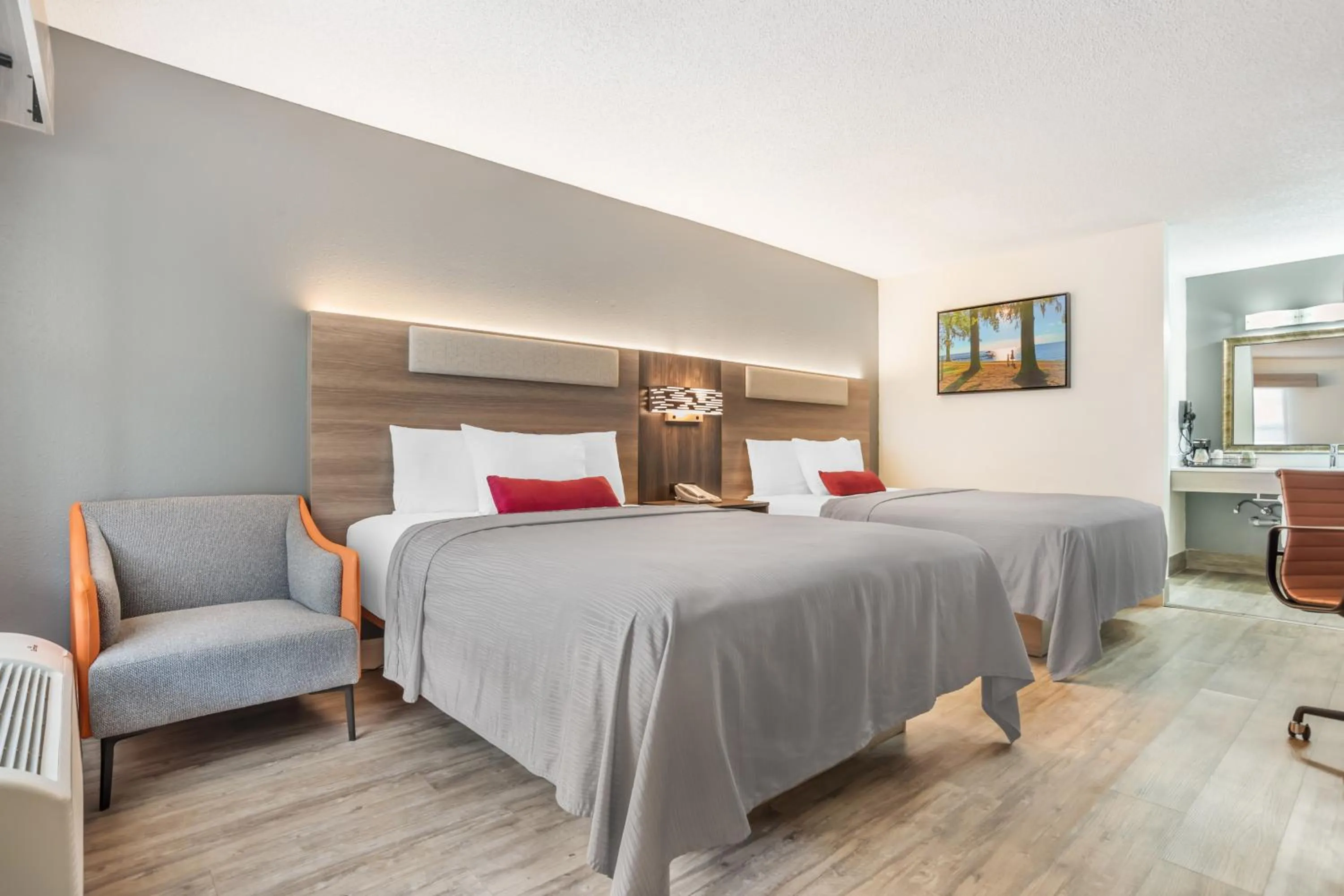 Bed in Key West Inn - Fairhope