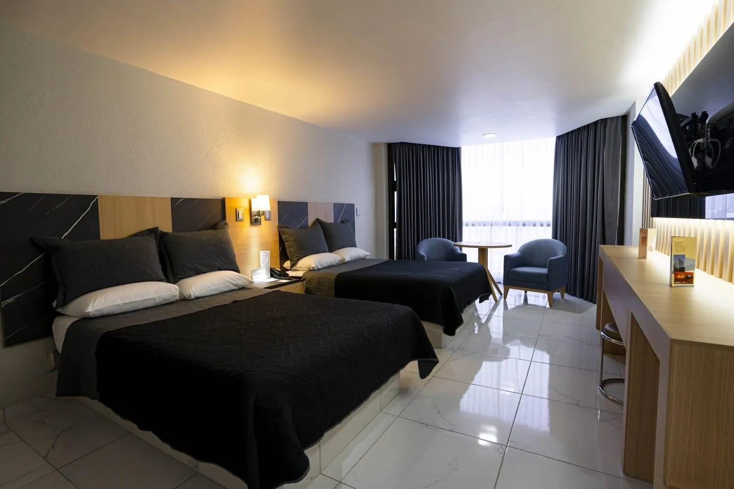 Bed in Hotel Real Plaza