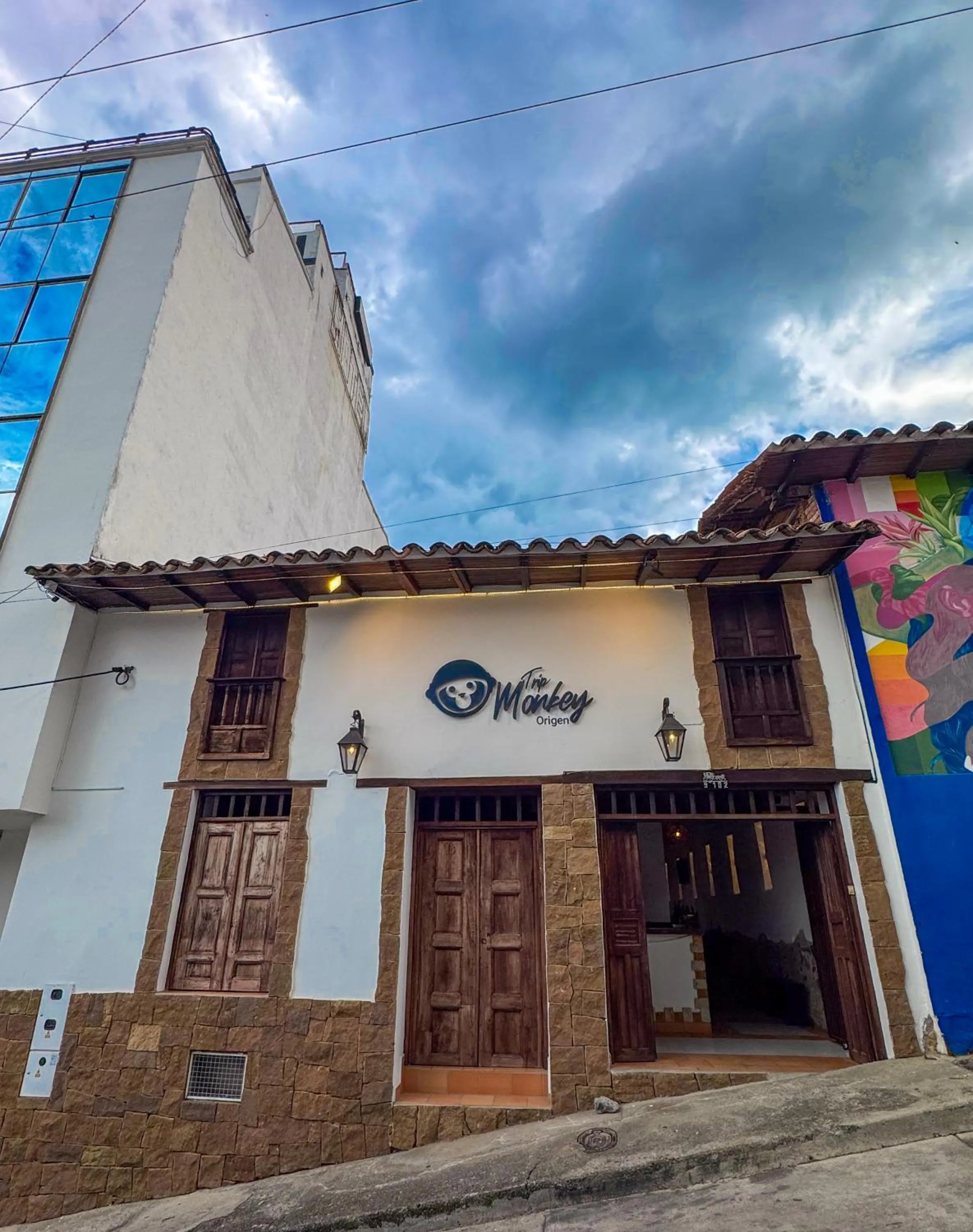 Trip Monkey Origen
