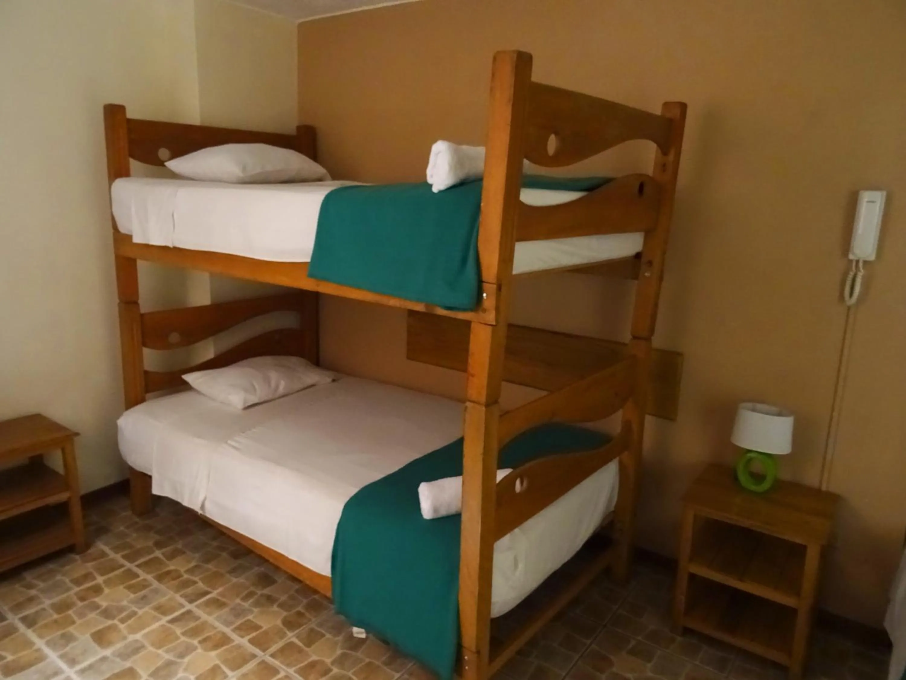 bunk bed, Bed in Hospedaje La Videna