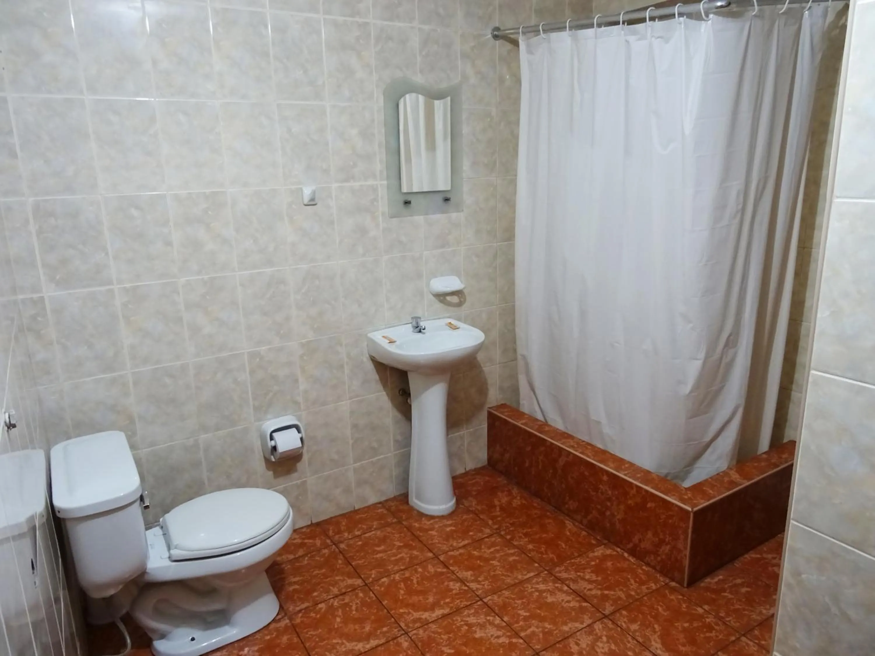 Bathroom in Hospedaje La Videna