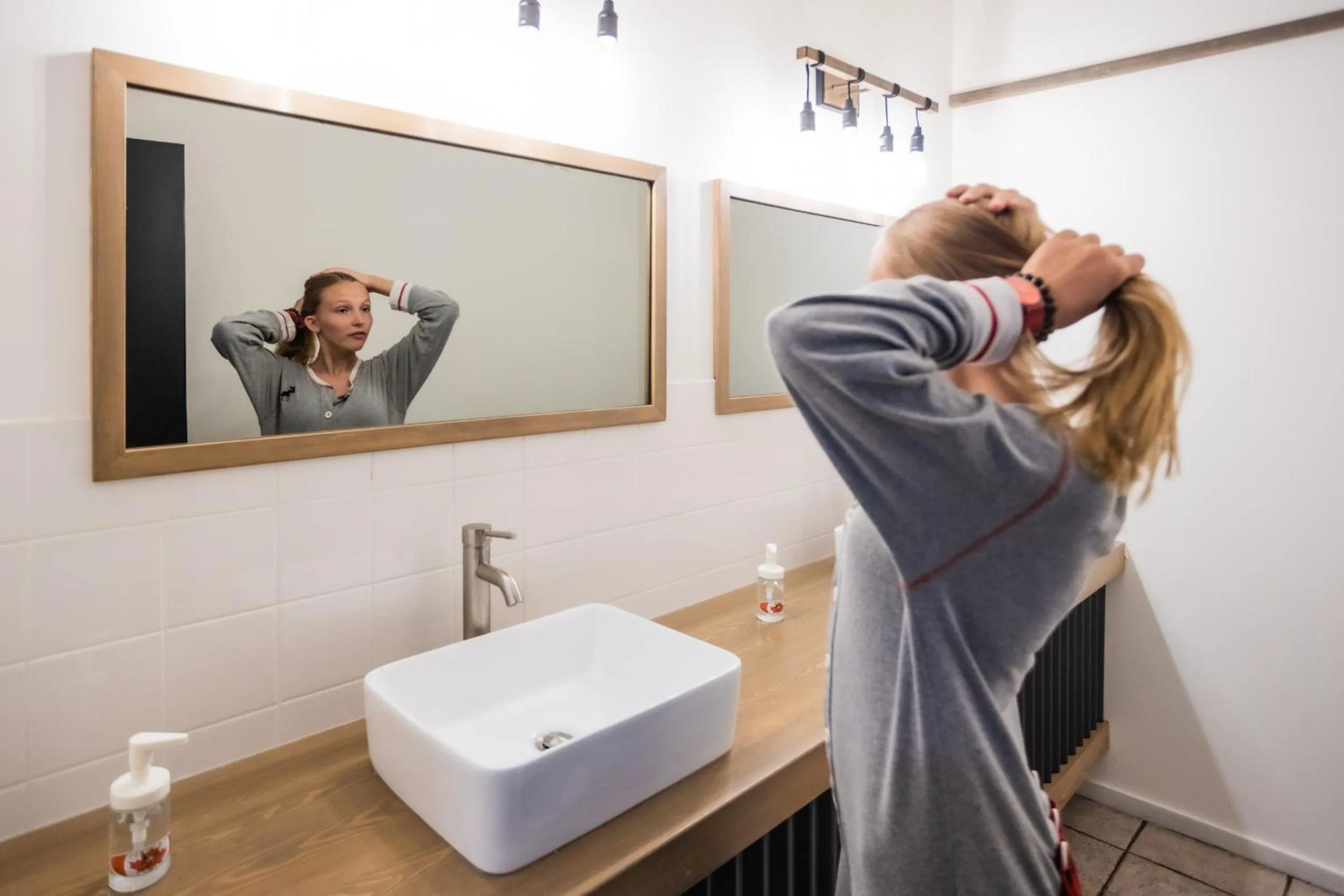 Bathroom in The Raging Elk Adventure Lodging
