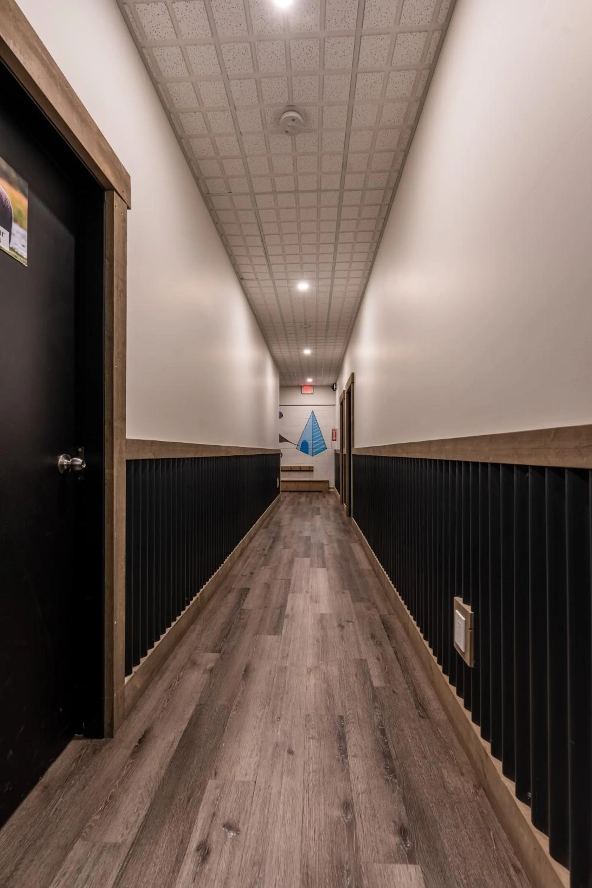 Decorative detail in The Raging Elk Adventure Lodging