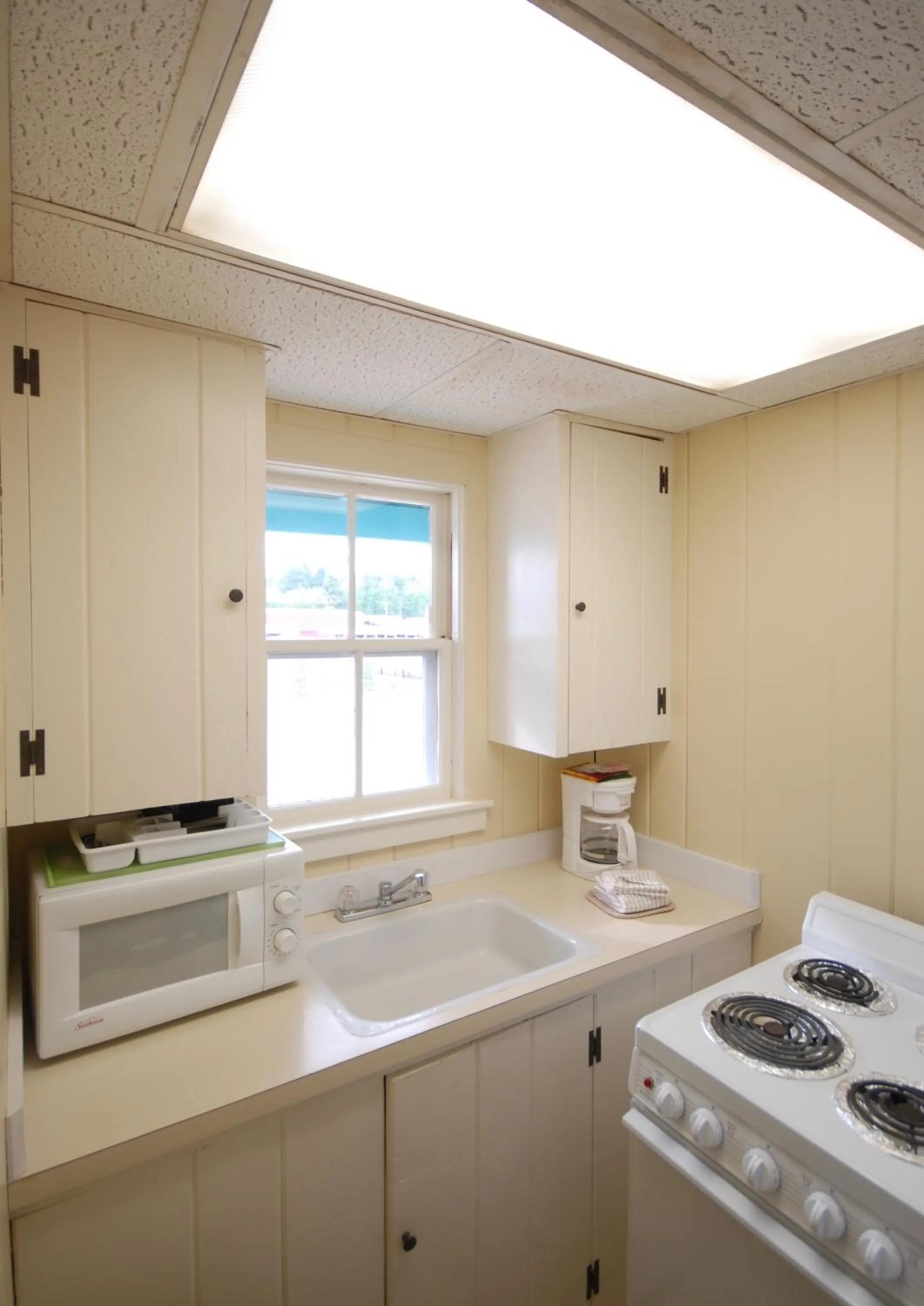 Kitchen or kitchenette in NASWA Resort