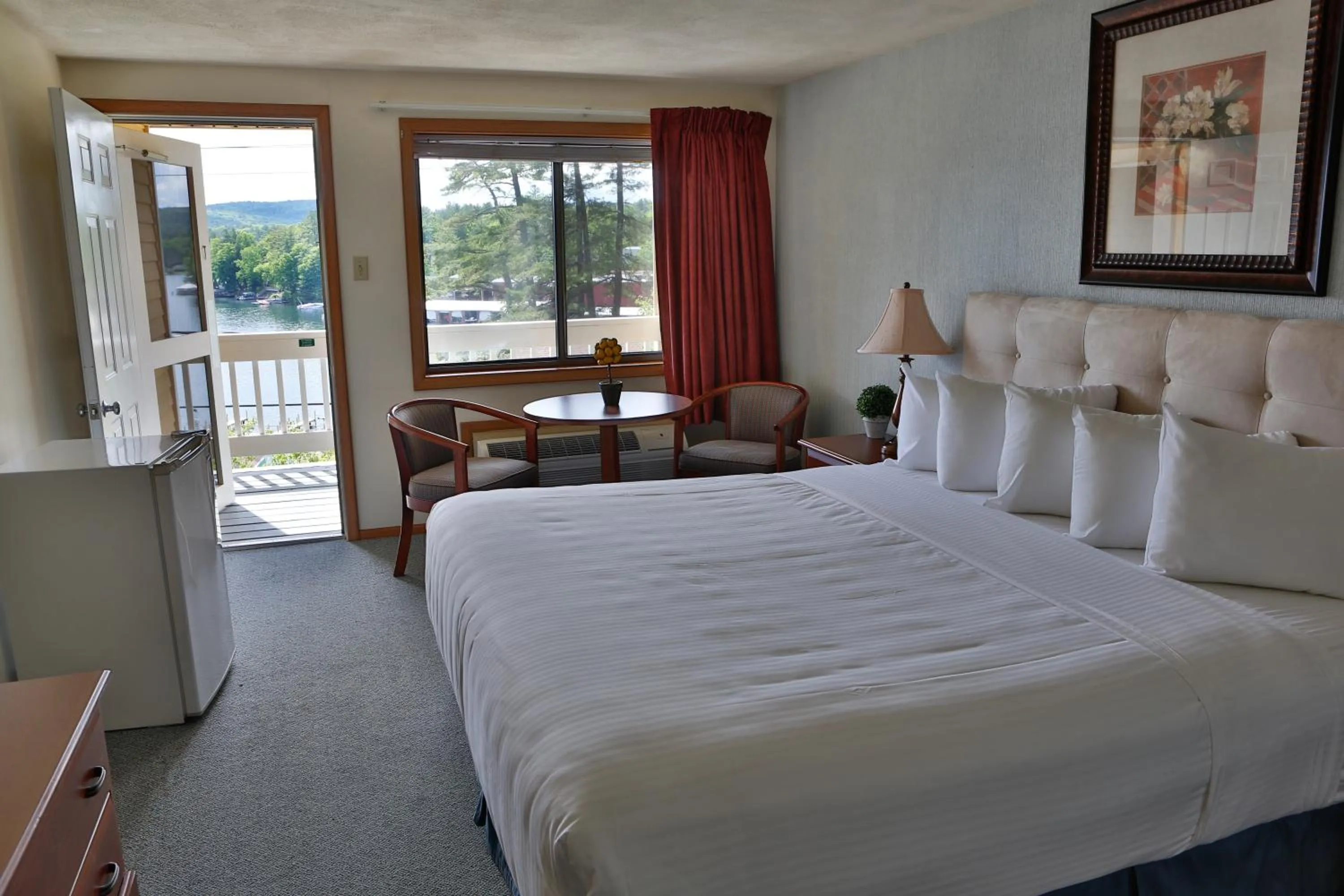 Balcony/Terrace, Bed in NASWA Resort