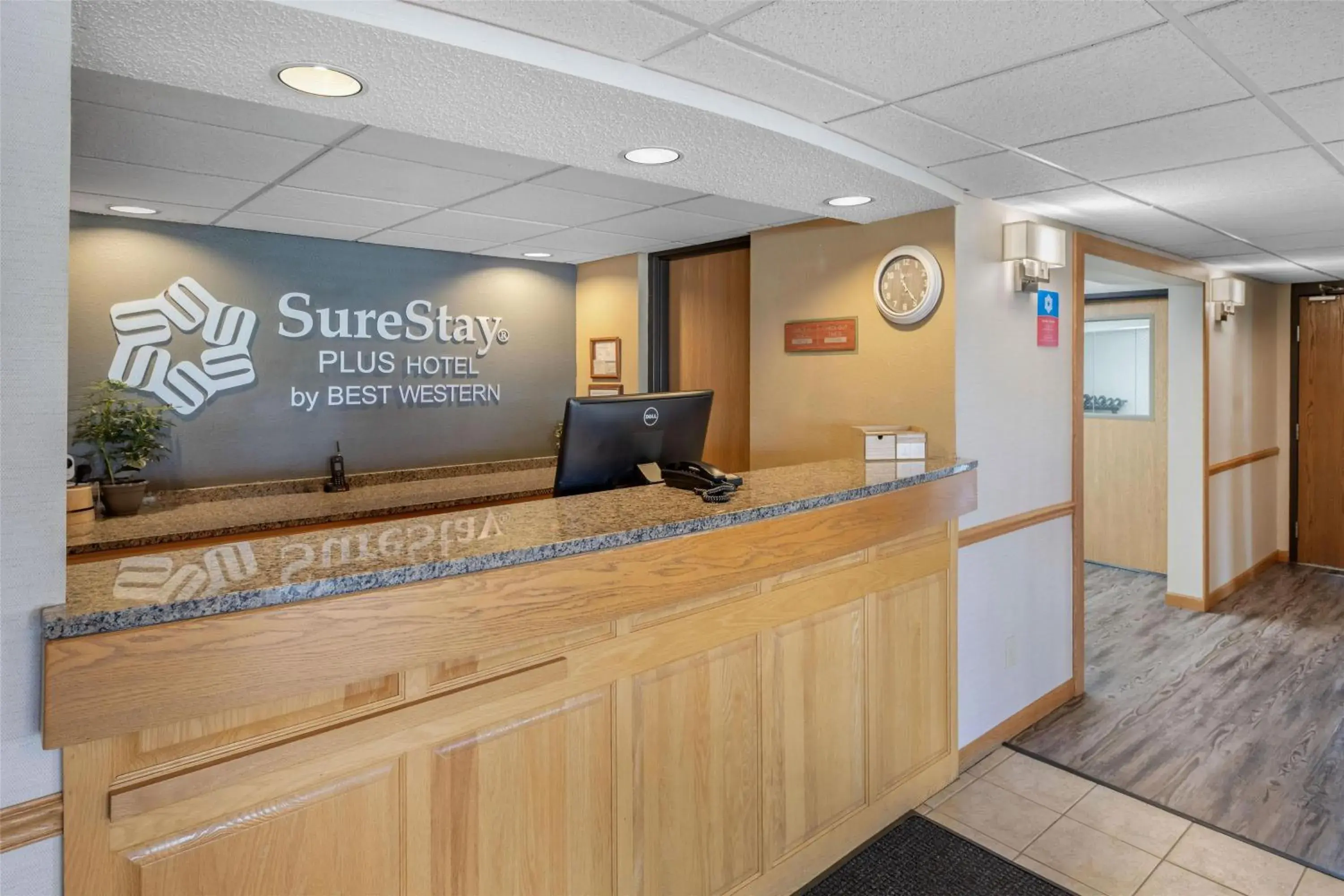 Lobby or reception in SureStay Plus Hotel by Best Western Litchfield Lobby or reception in SureStay Plus Hotel by Best Western Litchfield