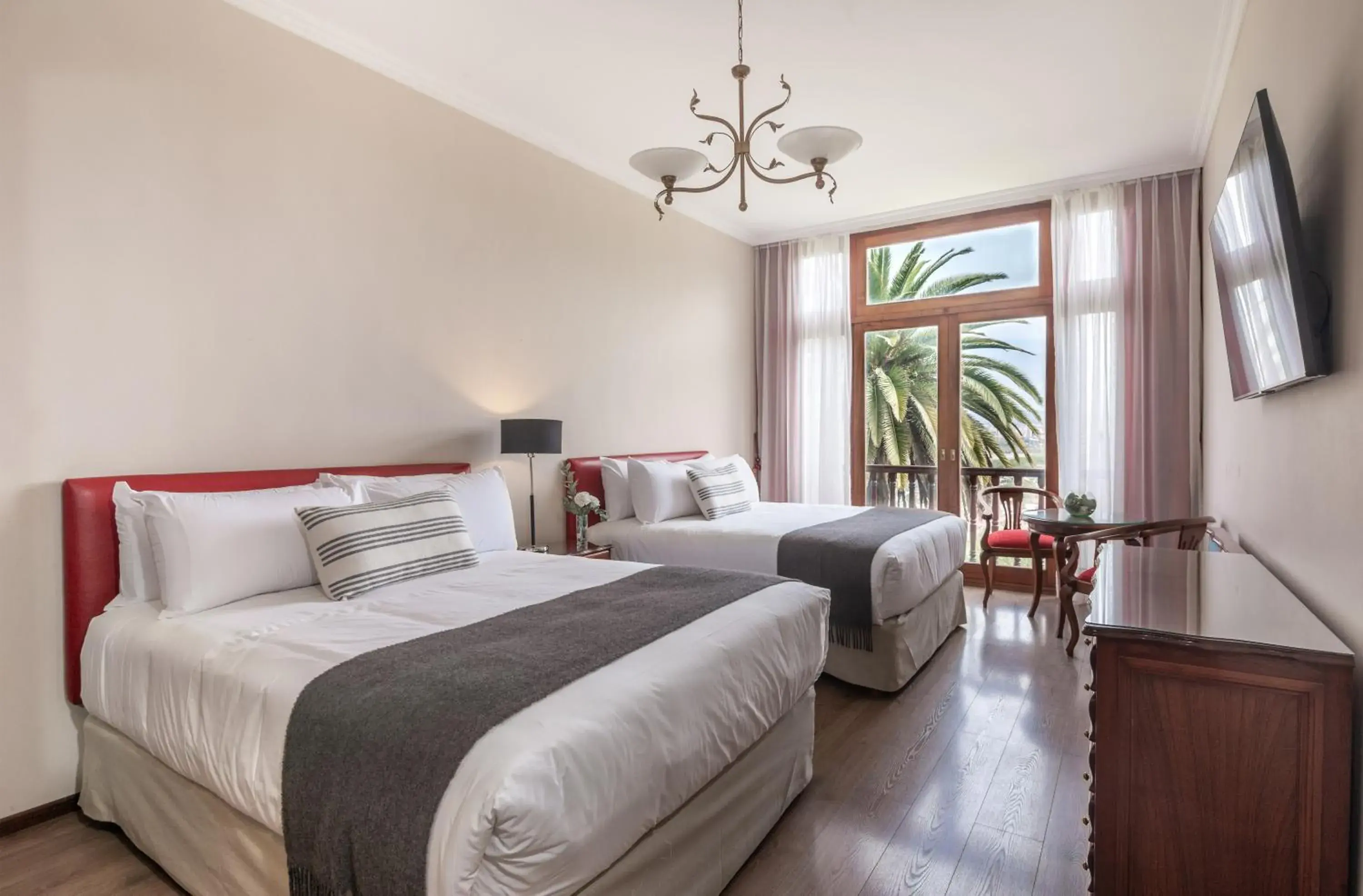 Bed in Altos de la Viña, Wine Hotel & Spa Bed in Altos de la Viña, Wine Hotel & Spa