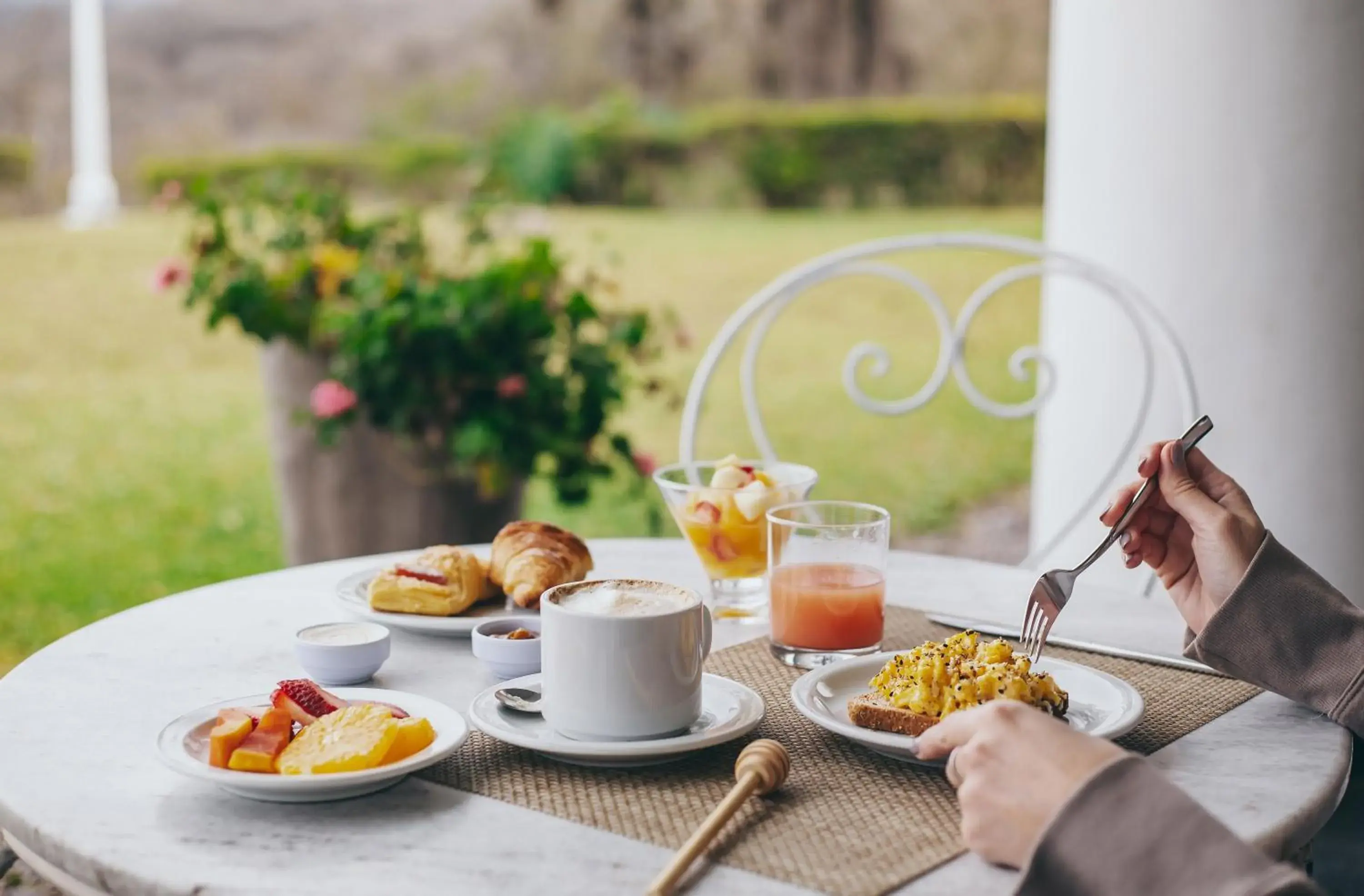 Breakfast in Altos de la Viña, Wine Hotel & Spa Breakfast in Altos de la Viña, Wine Hotel & Spa