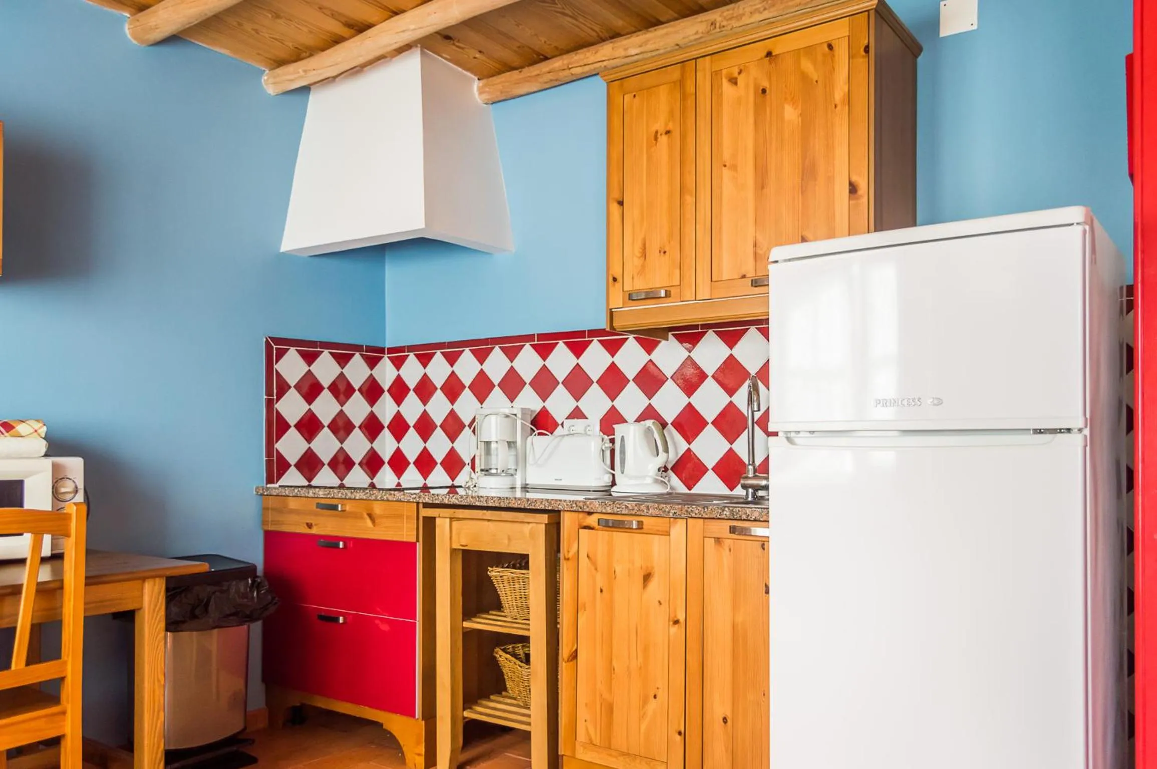 Kitchen or kitchenette in Casa Da Padeira - Turismo Rural