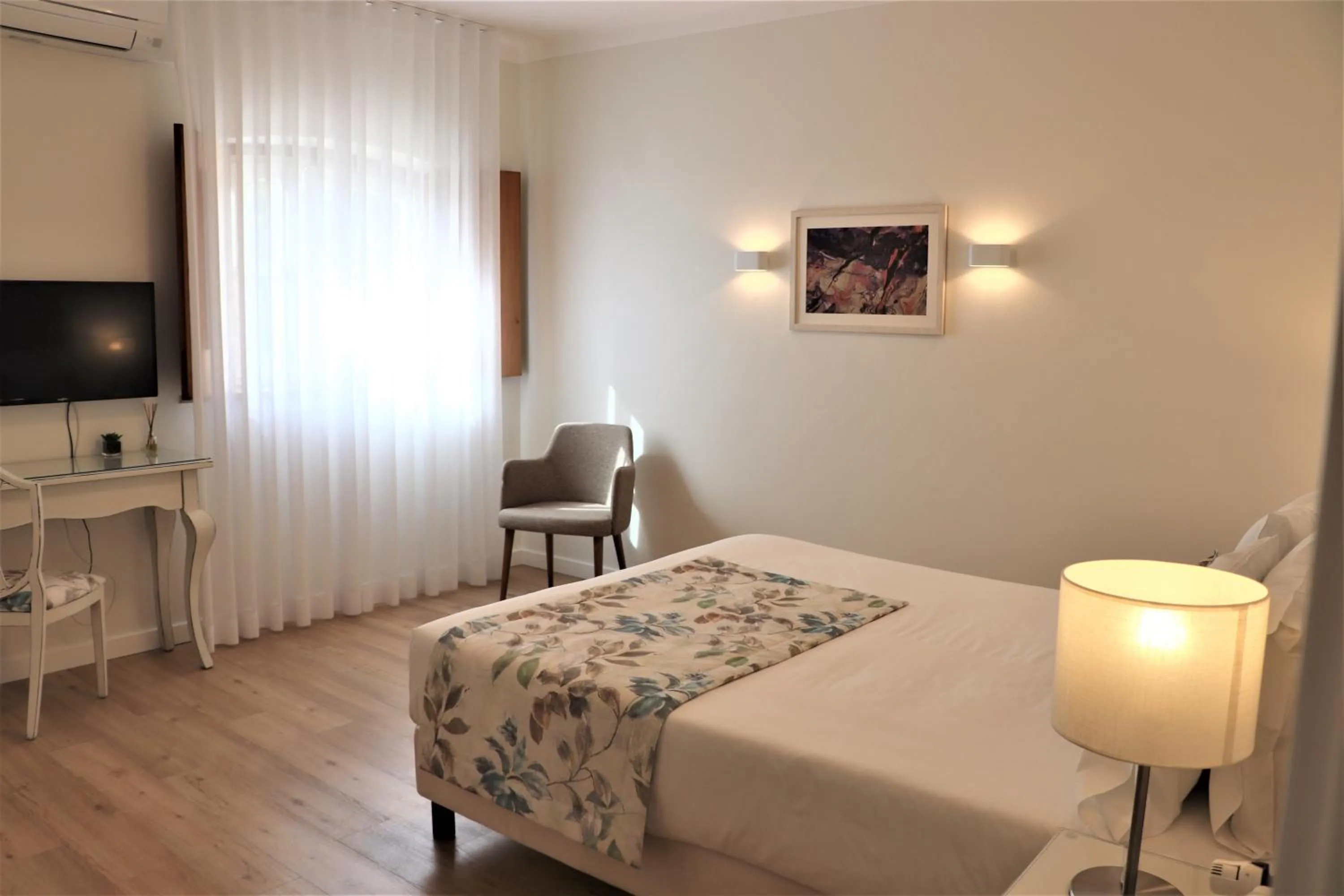 Garden view, Bed in Casa Da Padeira - Turismo Rural