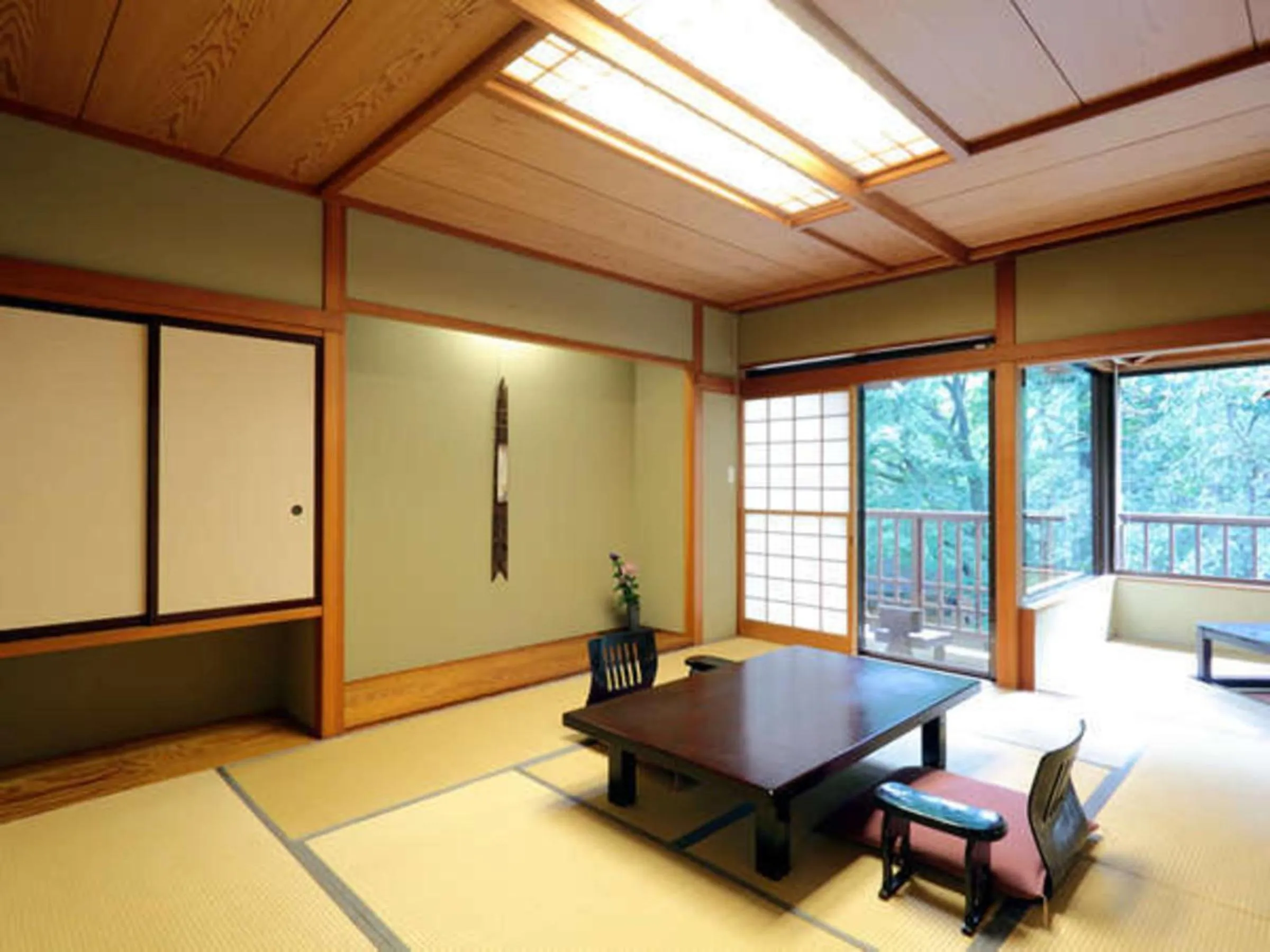 Photo of the whole room in Kinseikan Seseragi