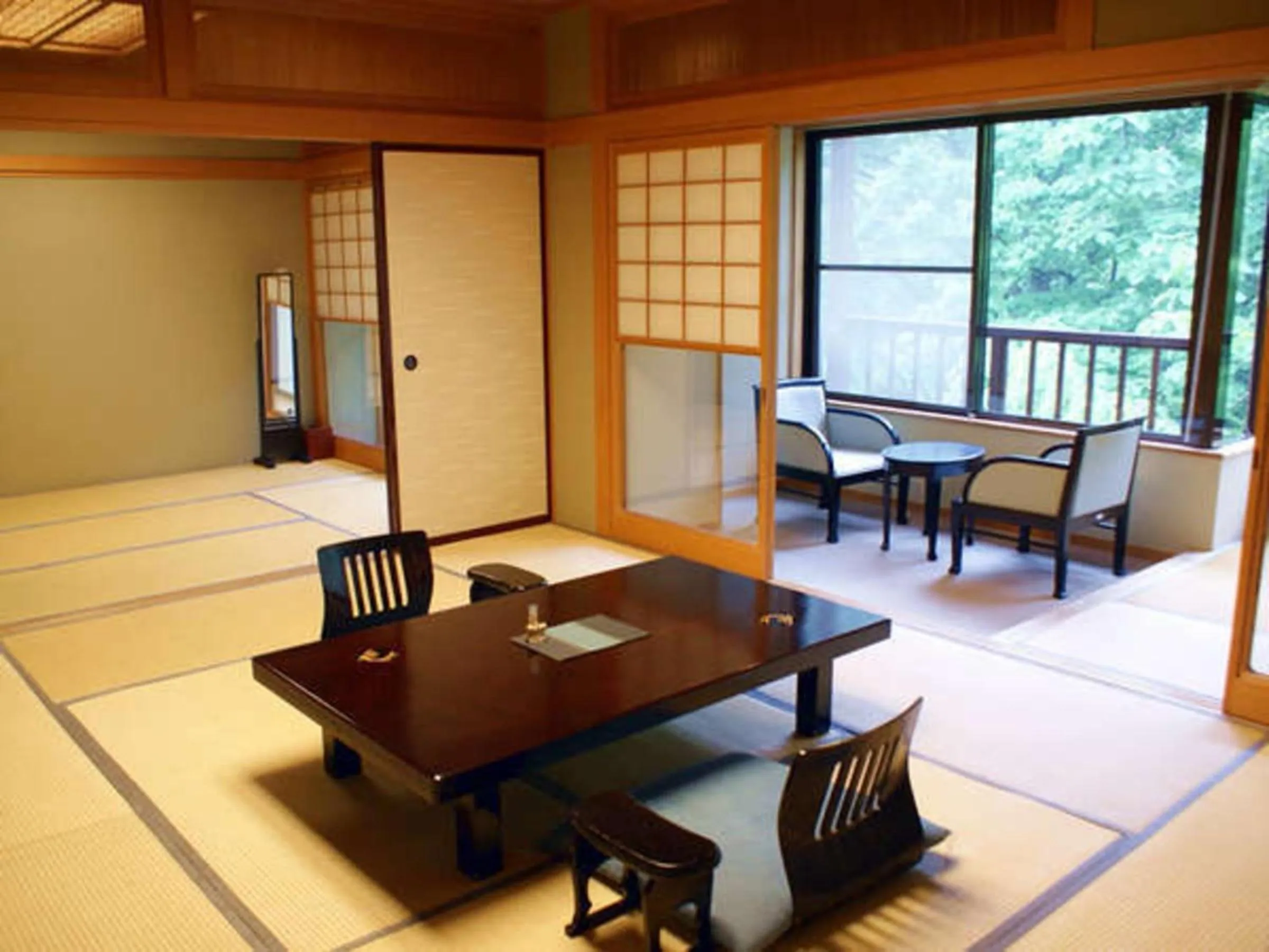 Photo of the whole room in Kinseikan Seseragi