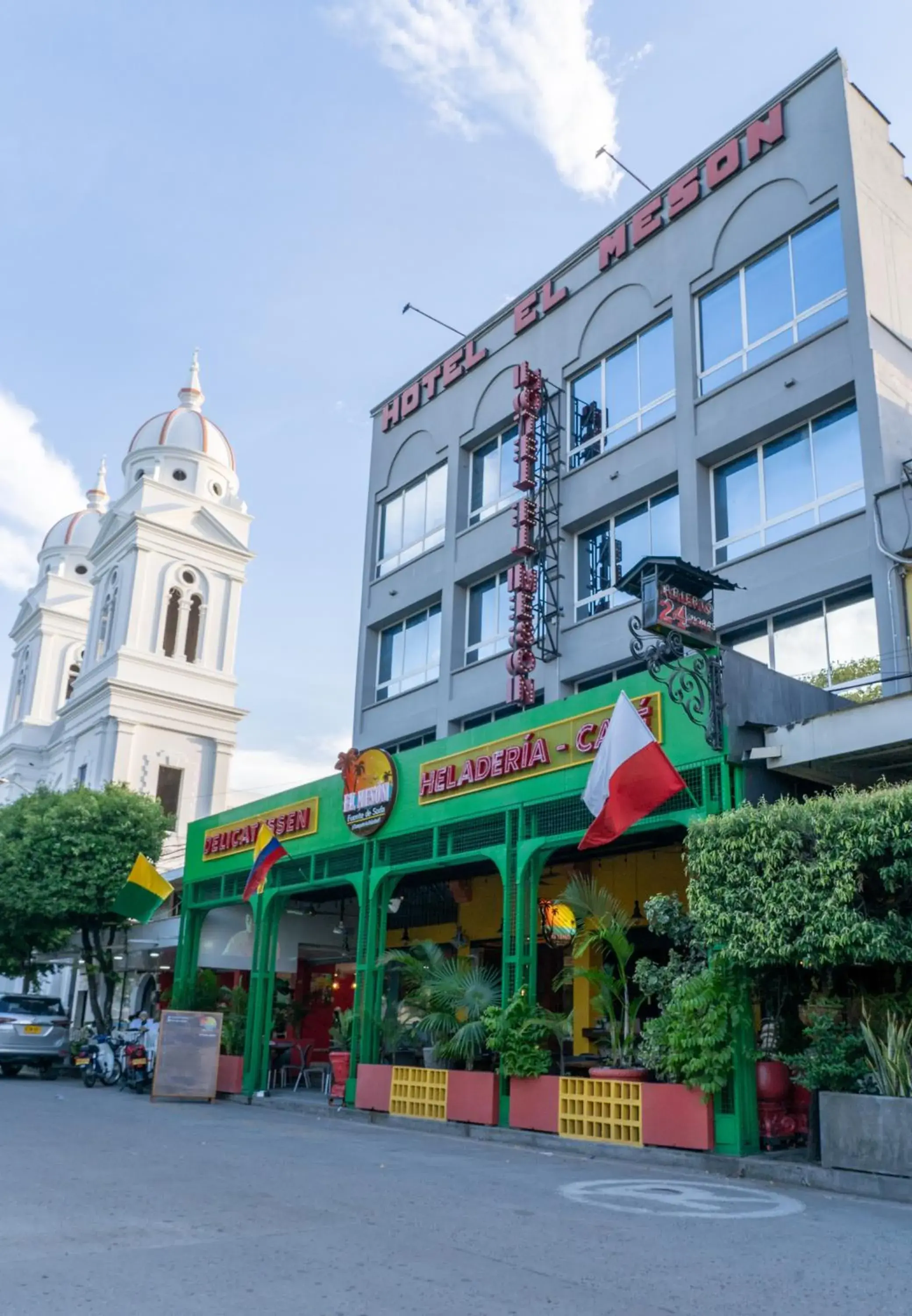 Hotel El Meson Hotel El Meson