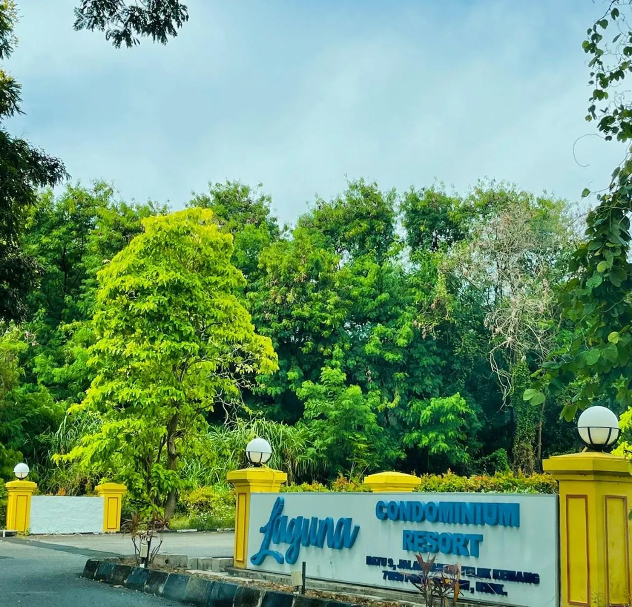 PD Laguna Resort Holiday