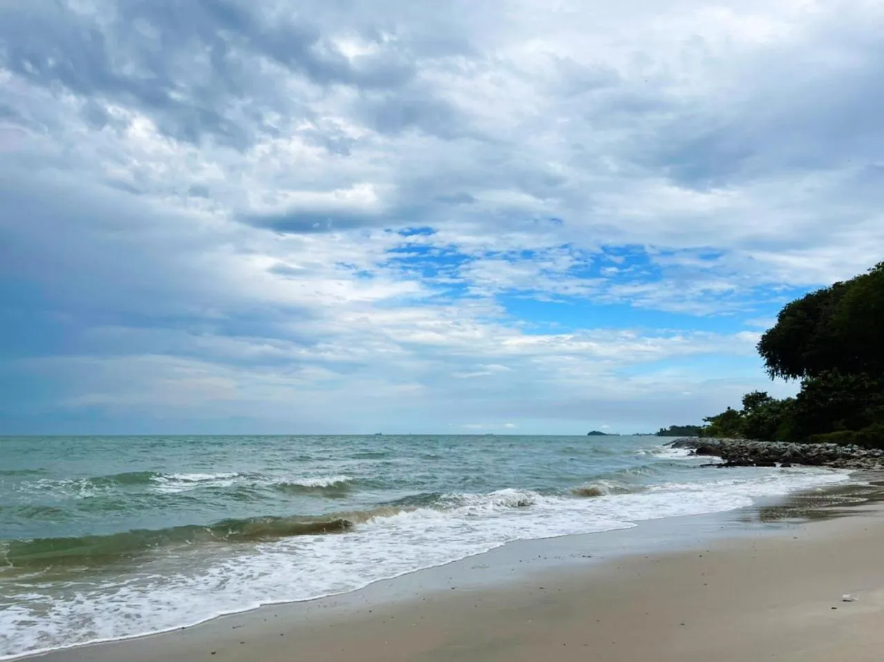 PD Laguna Resort Holiday