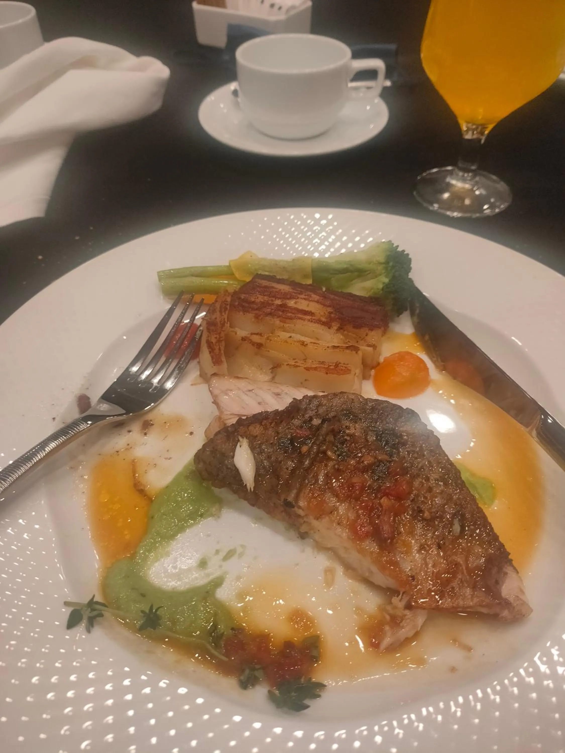 PD Laguna Resort Holiday