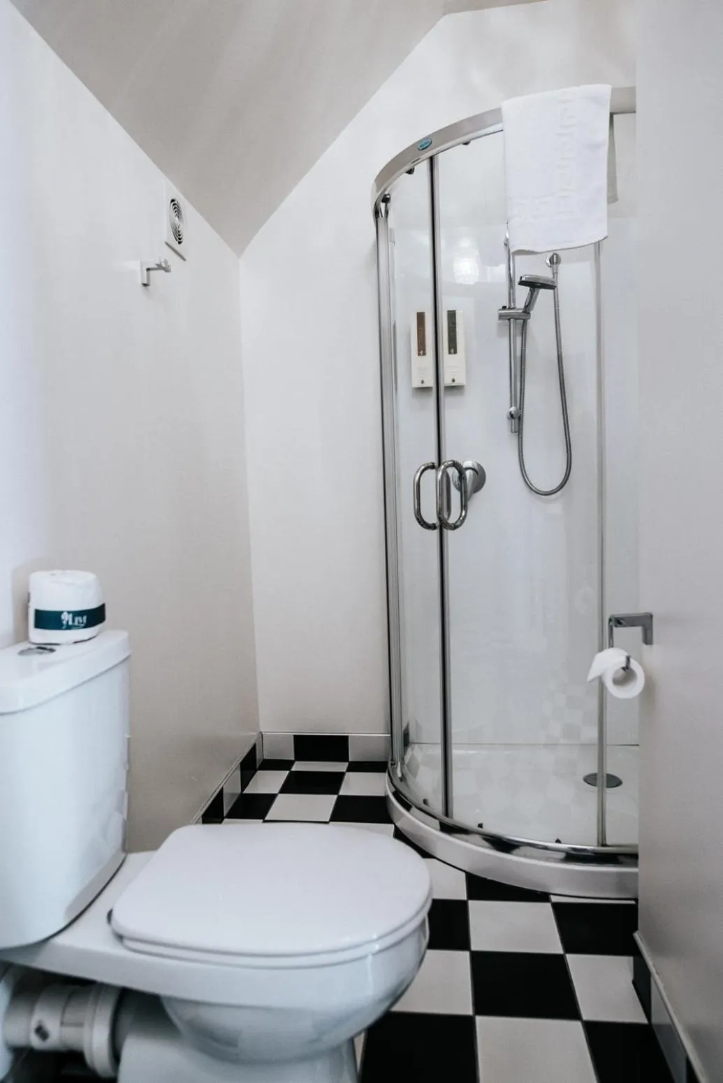 Bathroom in The Grange B&B