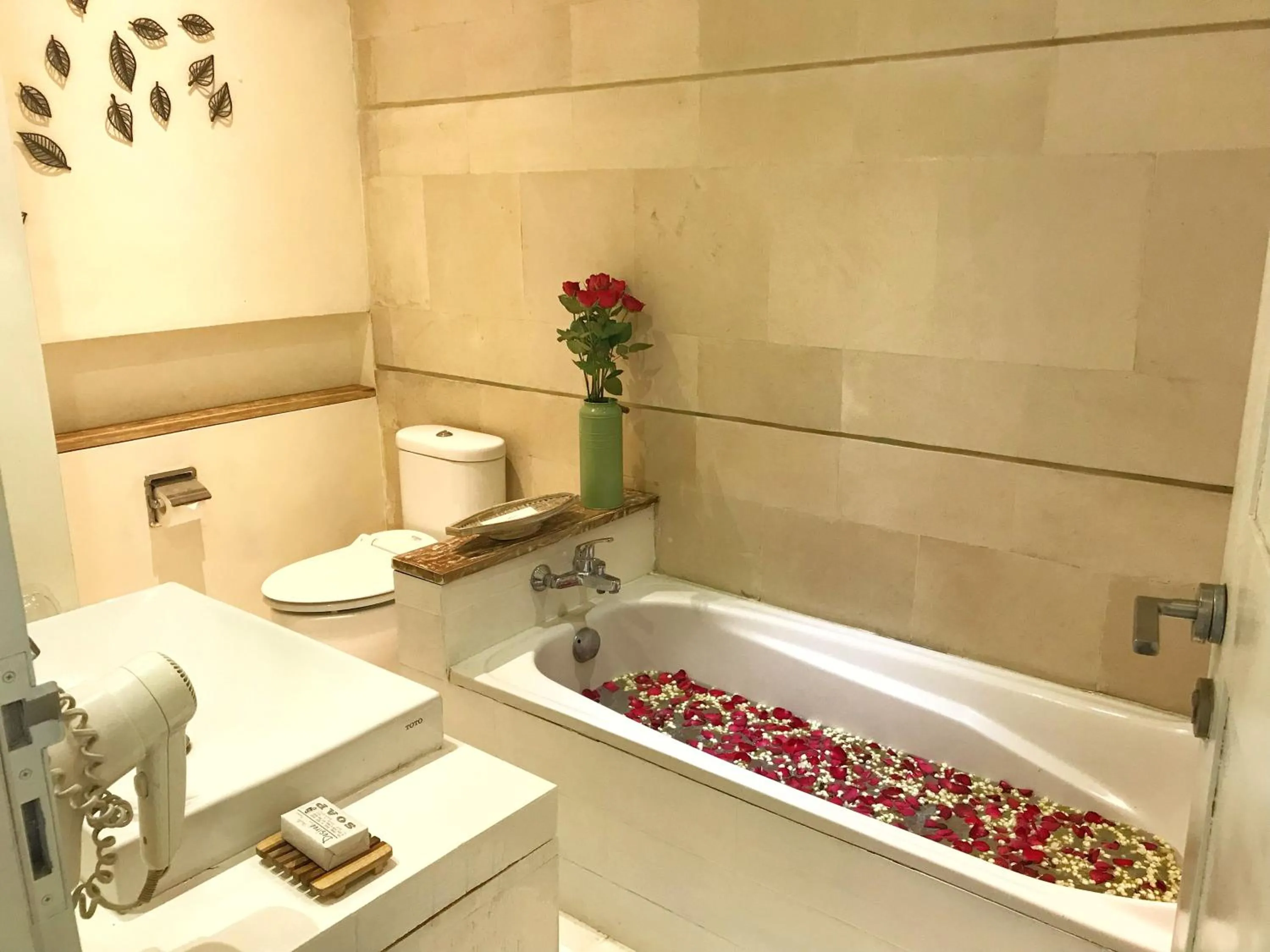 Bath in La Belle Villa