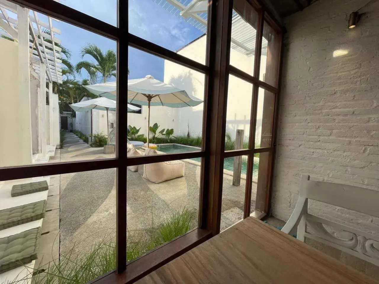 Property building in La Belle Villa Property building in La Belle Villa