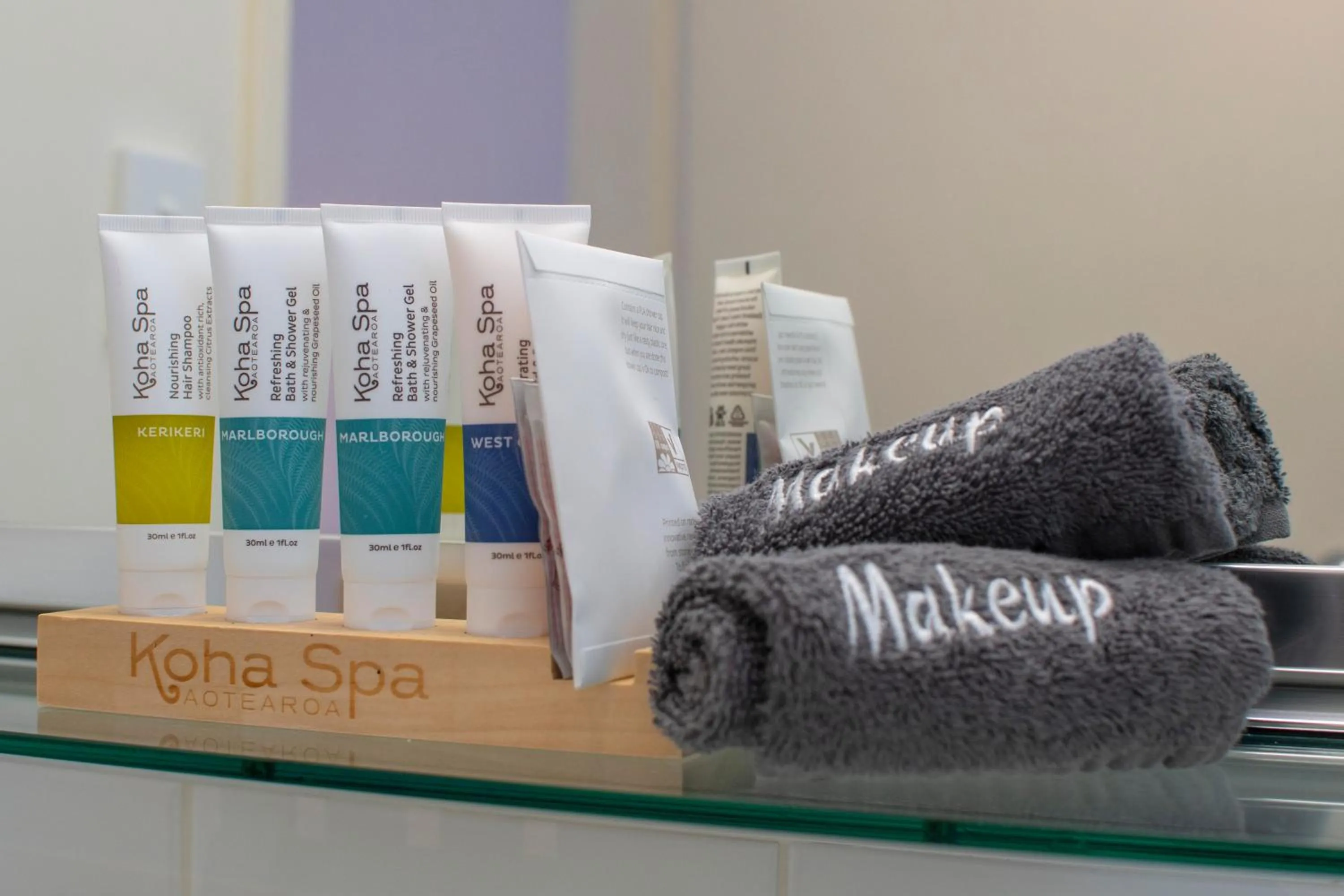 towels in Bethlehem Motor Inn and Conference Centre