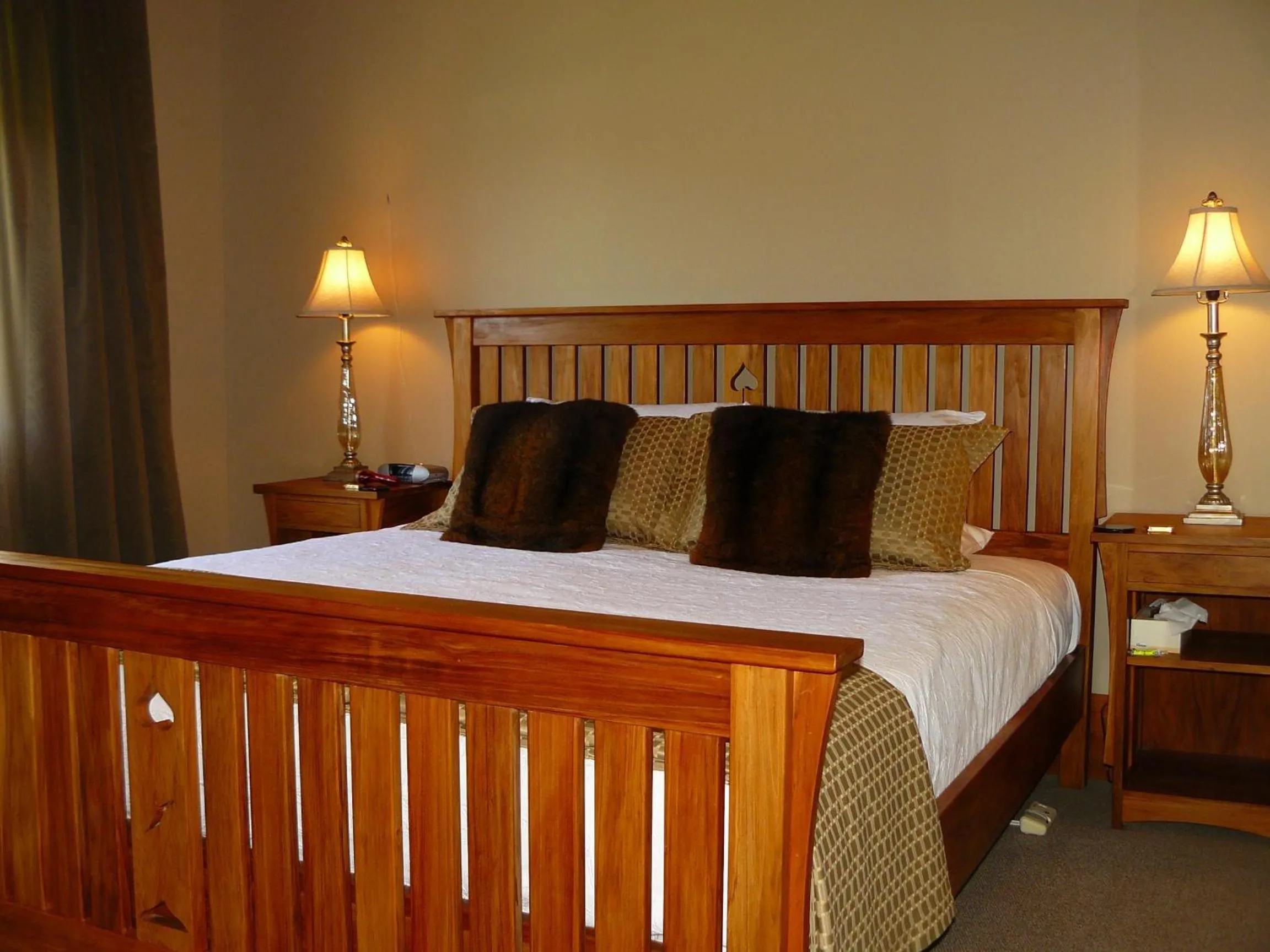 Bed in Holly Homestead B&B