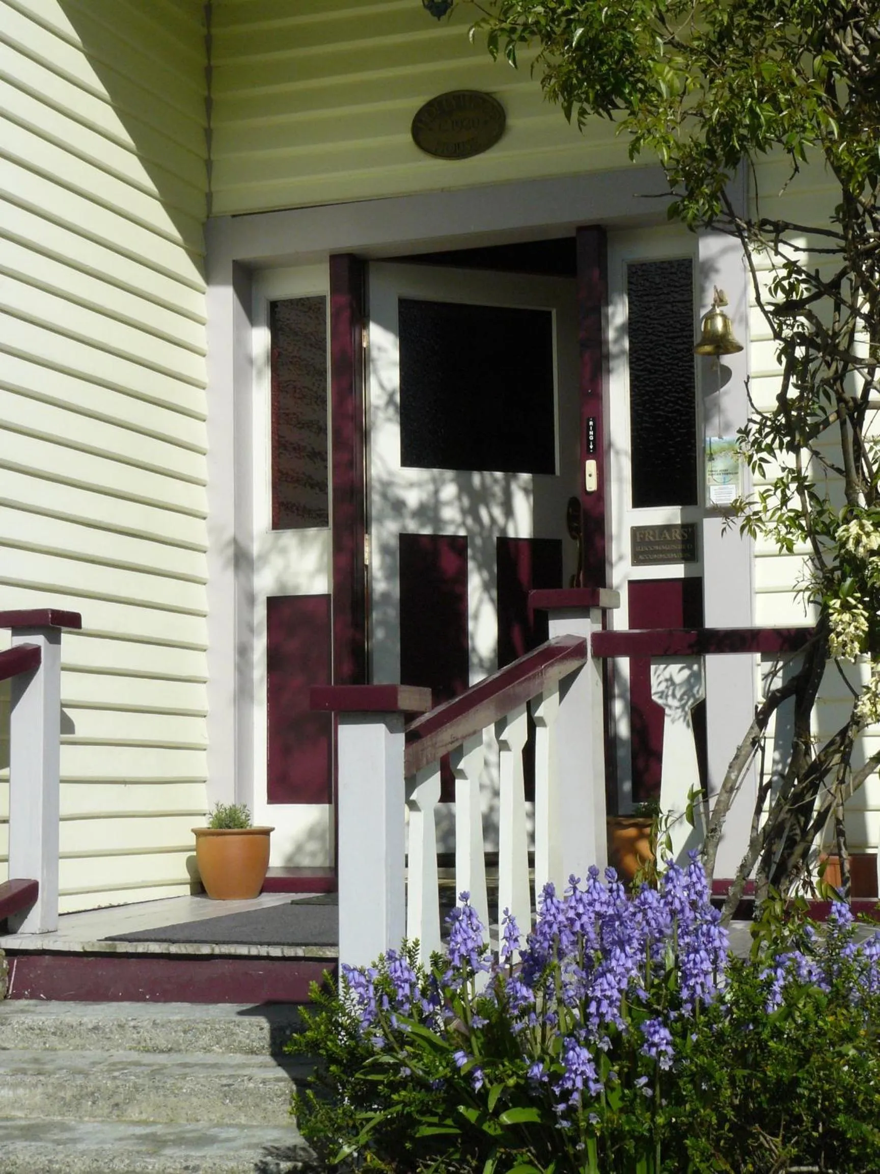 Facade/entrance in Holly Homestead B&B
