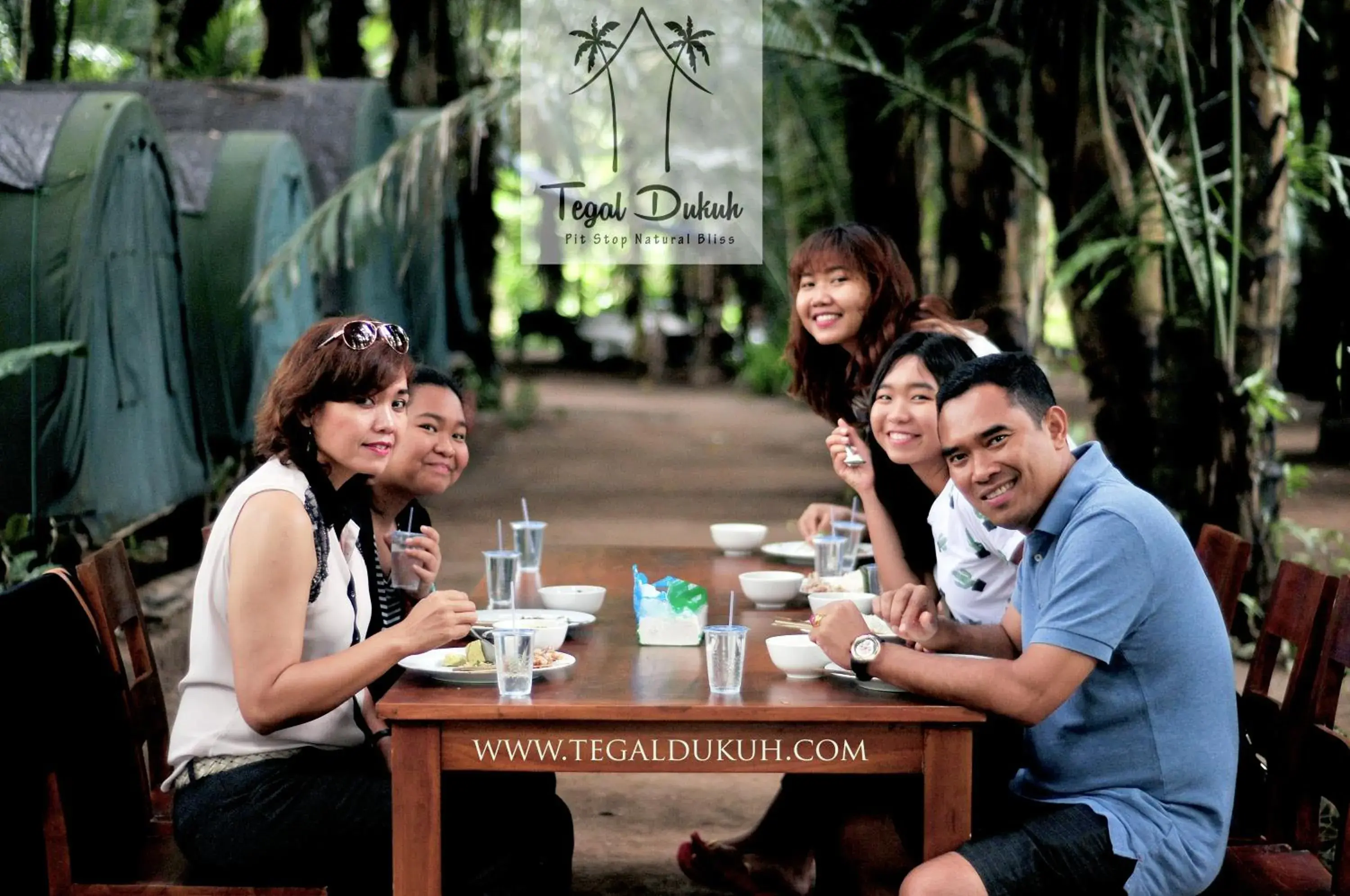 Breakfast in Tegal Dukuh Camp Breakfast in Tegal Dukuh Camp