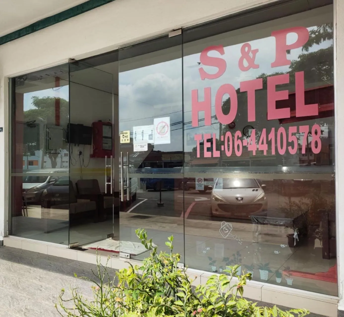 Property building in S&P Hotel