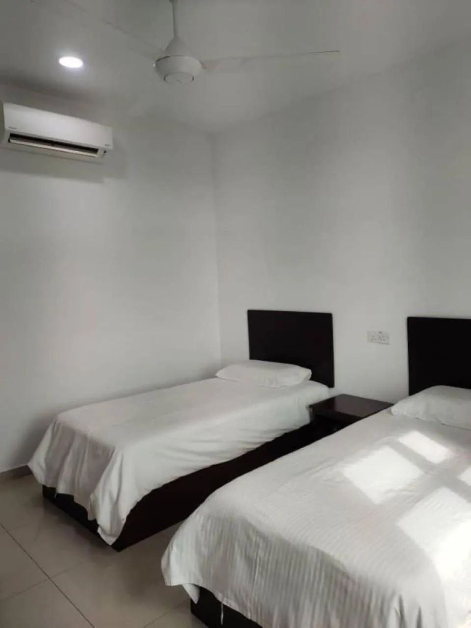 Bedroom, Bed in S&P Hotel