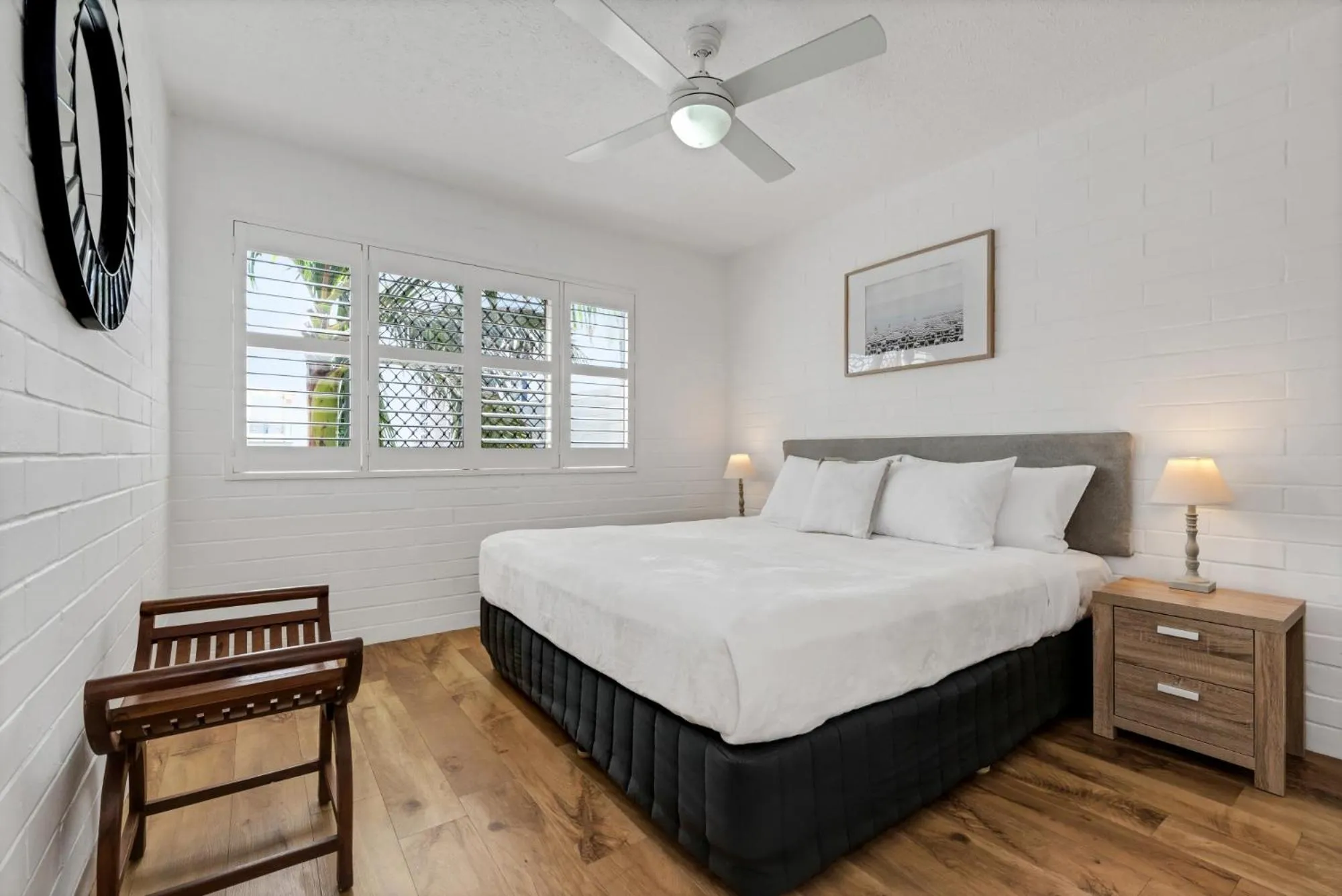 Bedroom, Bed in Surf Dance Apartments