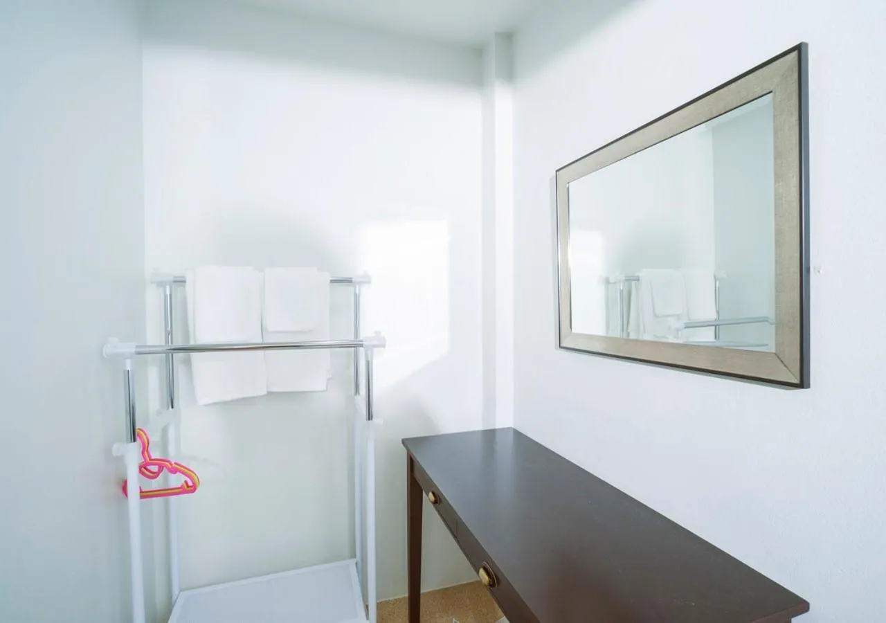 Bathroom in Akantuka Homestay