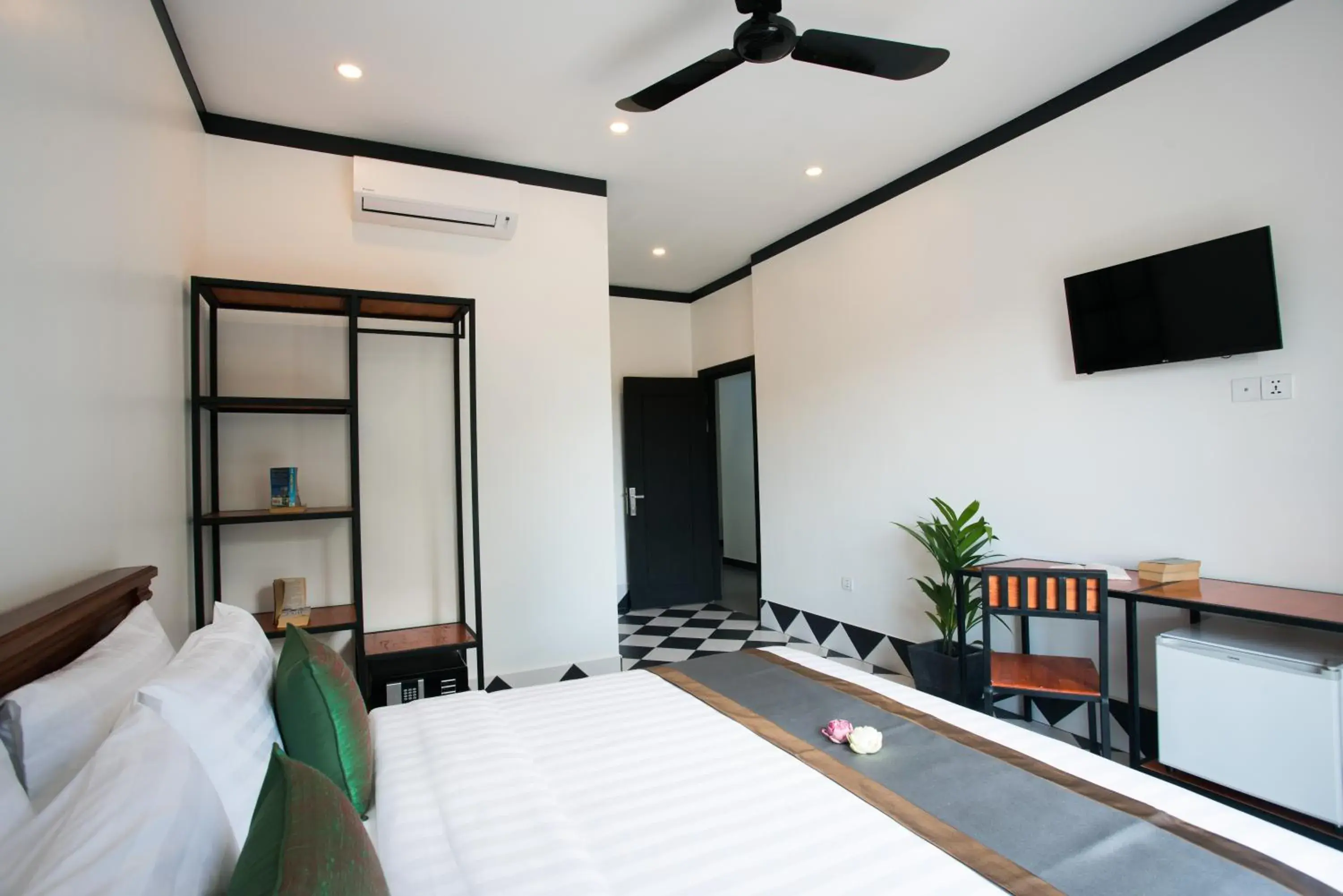 Property building, Bed in Noni Tree Hostel Property building, Bed in Noni Tree Hostel