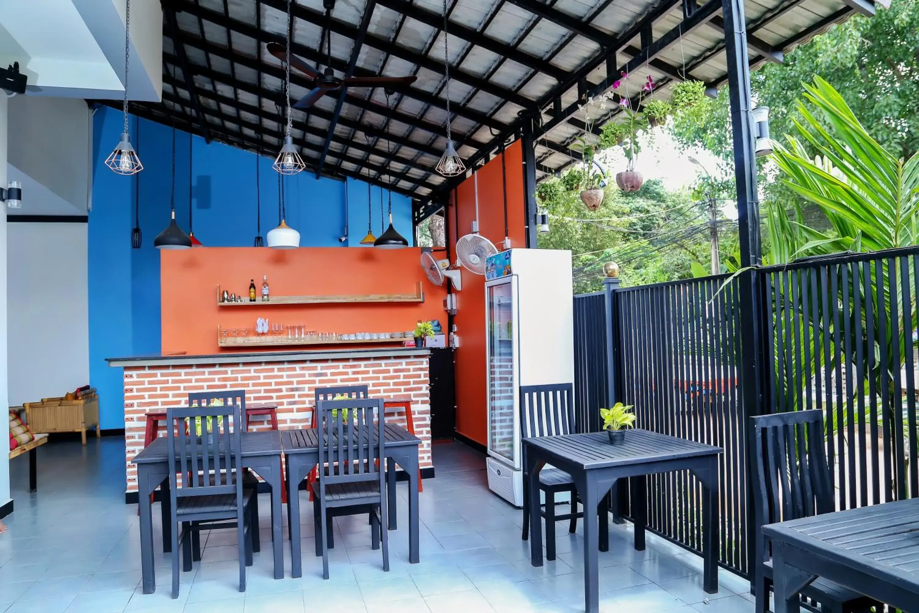 Restaurant/places to eat in Noni Tree Hostel Restaurant/places to eat in Noni Tree Hostel