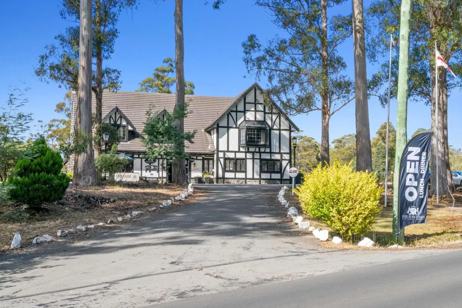 Property building in The Fox and Hounds Historic Hotel Property building in The Fox and Hounds Historic Hotel