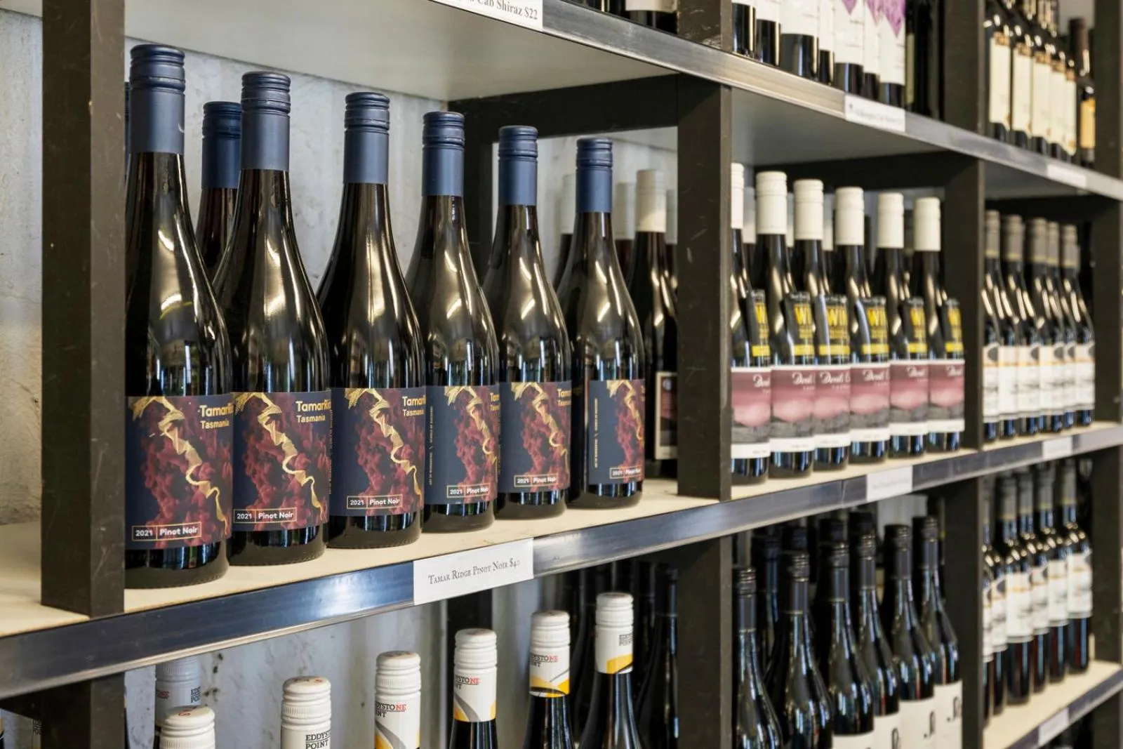 Alcoholic drinks in The Fox and Hounds Historic Hotel